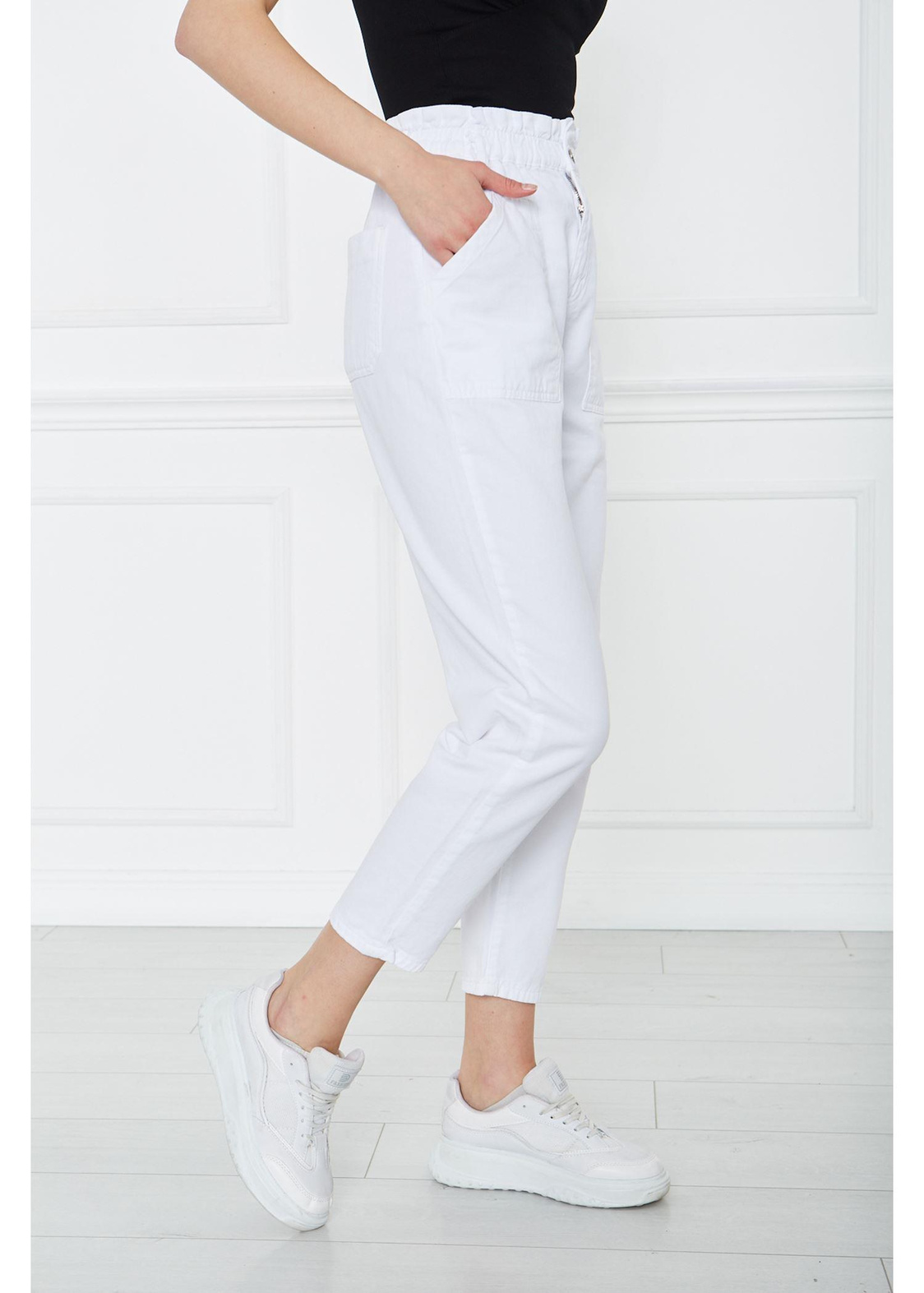 Beli Lastikli Cepli Gabardin Pantolon-Beyaz