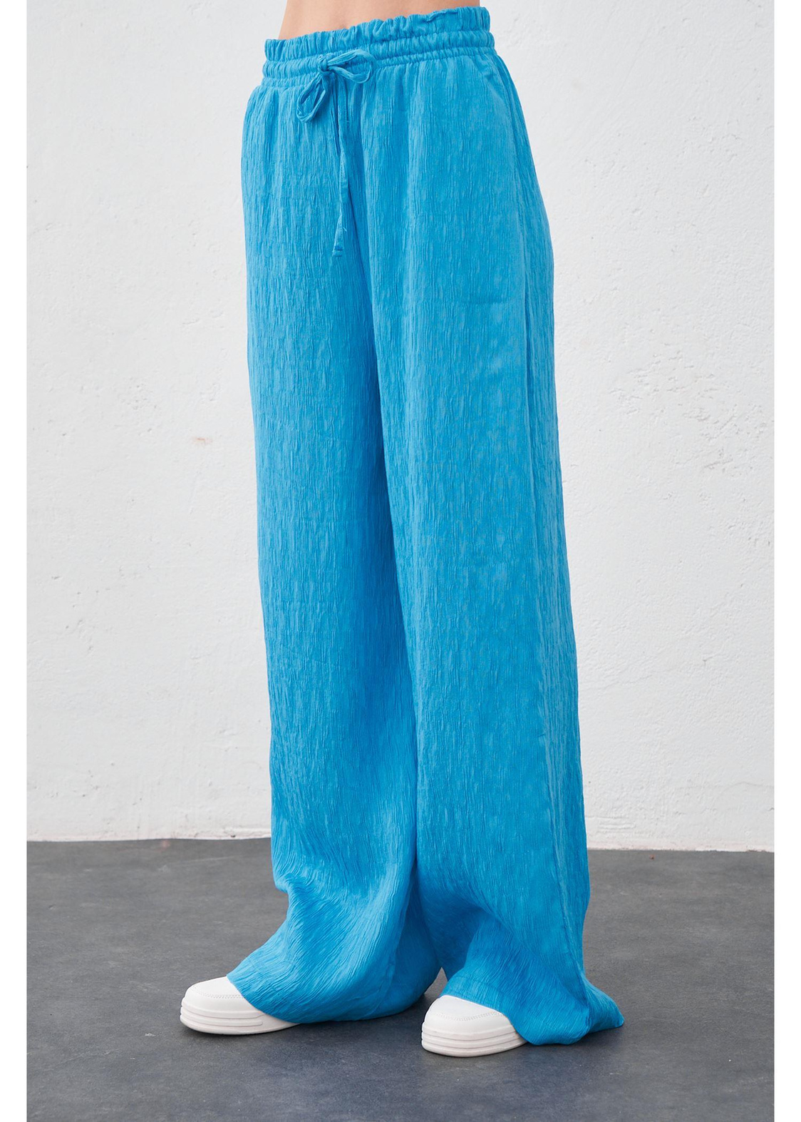 Beli Lastikli Plise Pantolon-Mavi