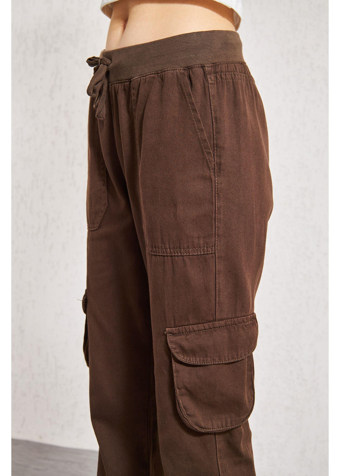 Beli Ribanalı Kargo Cep Pantolon-Kahve