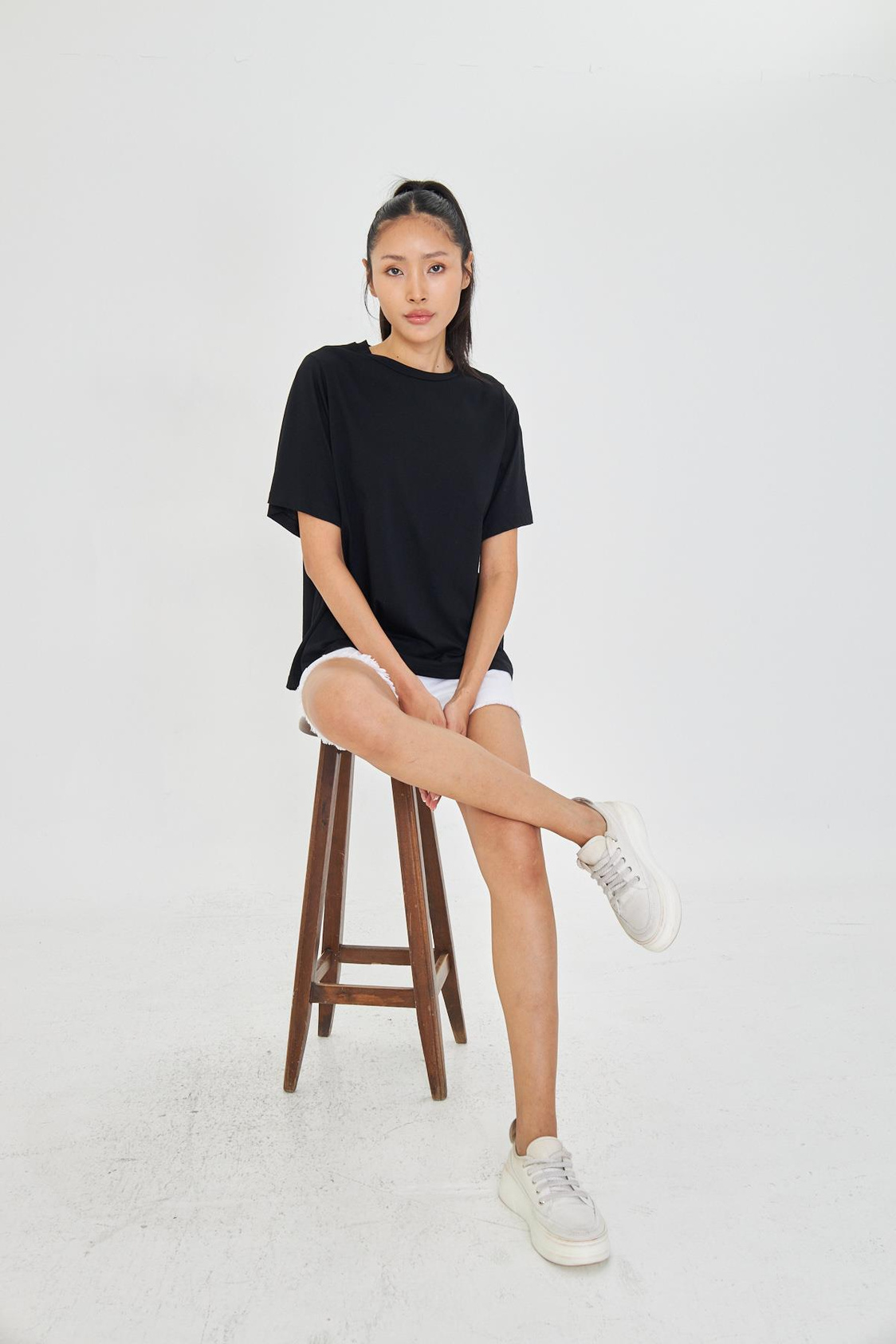 Bisiklet Yaka Basic T-shirt