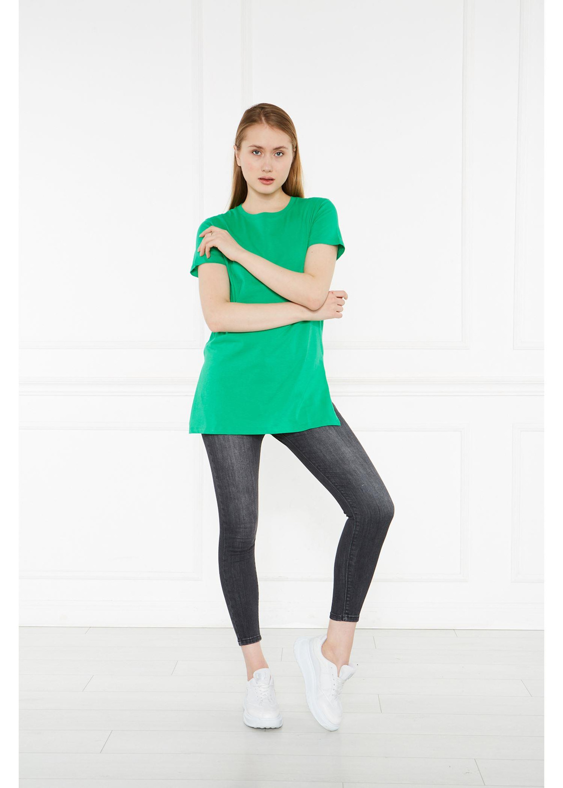 Bisiklet Yaka Kısa Kol Yırtmaçlı Tshirt-Yeşil