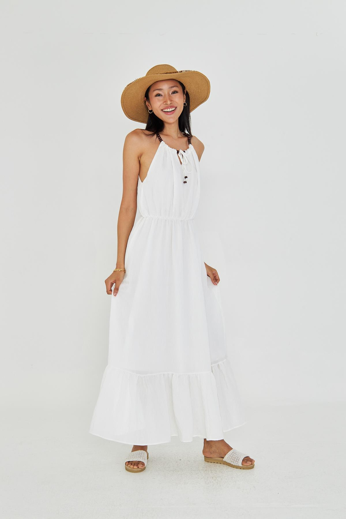 Boncuk Detaylı Askılı Elbise