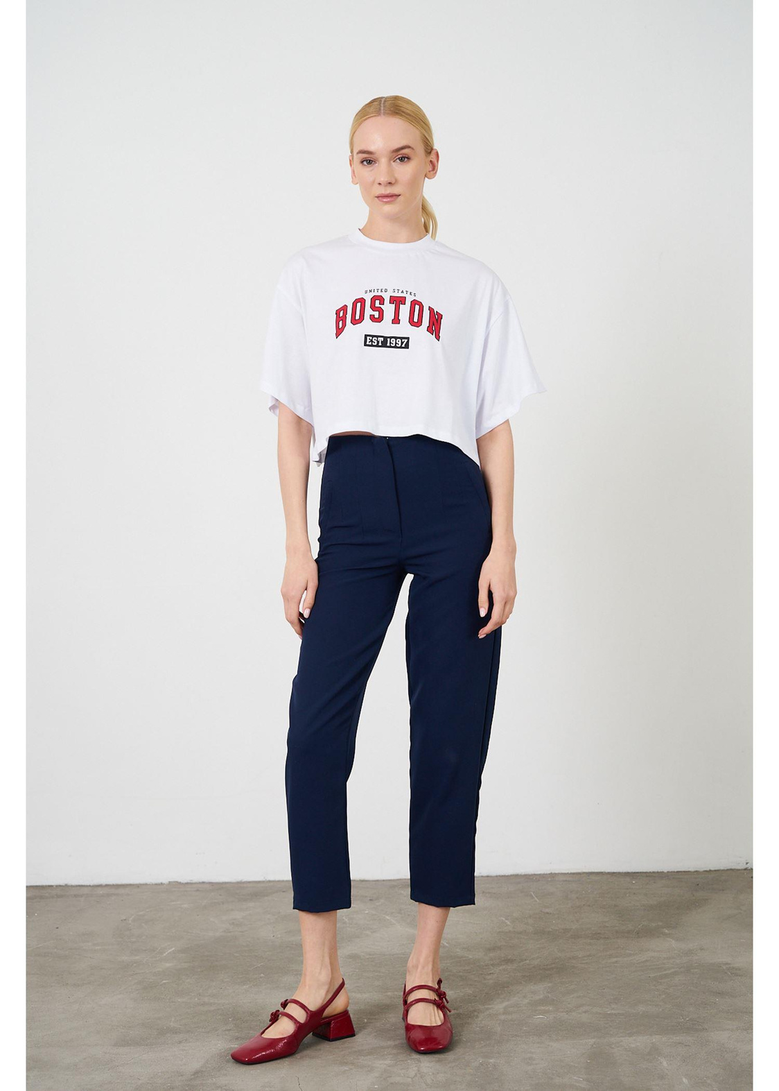 Boston Baskılı Kısa Süprem T-shirt-Ekru