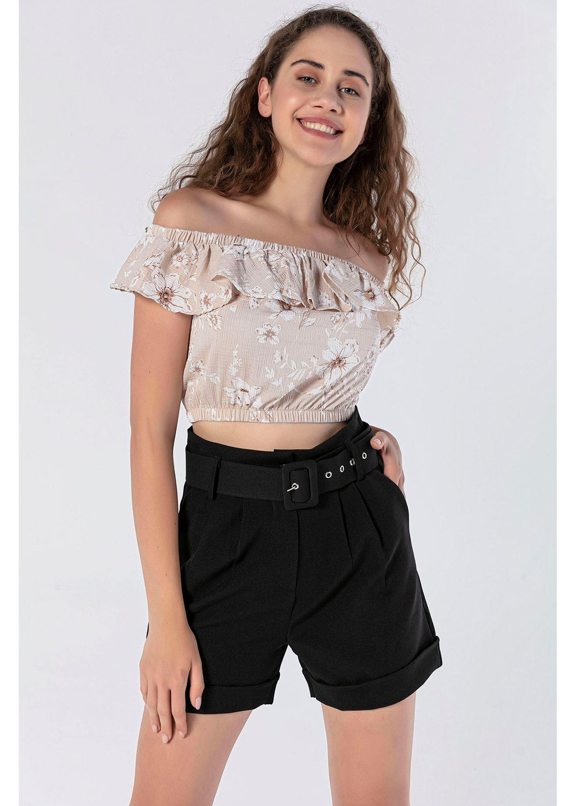 Çiçekli Desenli, Fırfırlı Crop Bluz-Taş