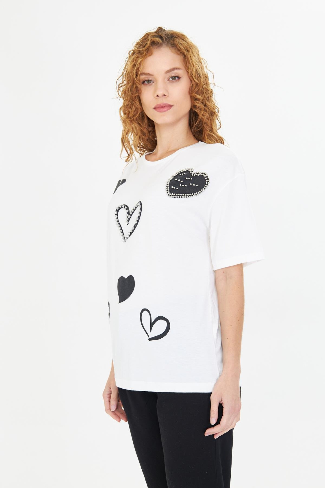 Çoklu Kalp Baskılı Taşlı T-shirt - Ekru/Siyah