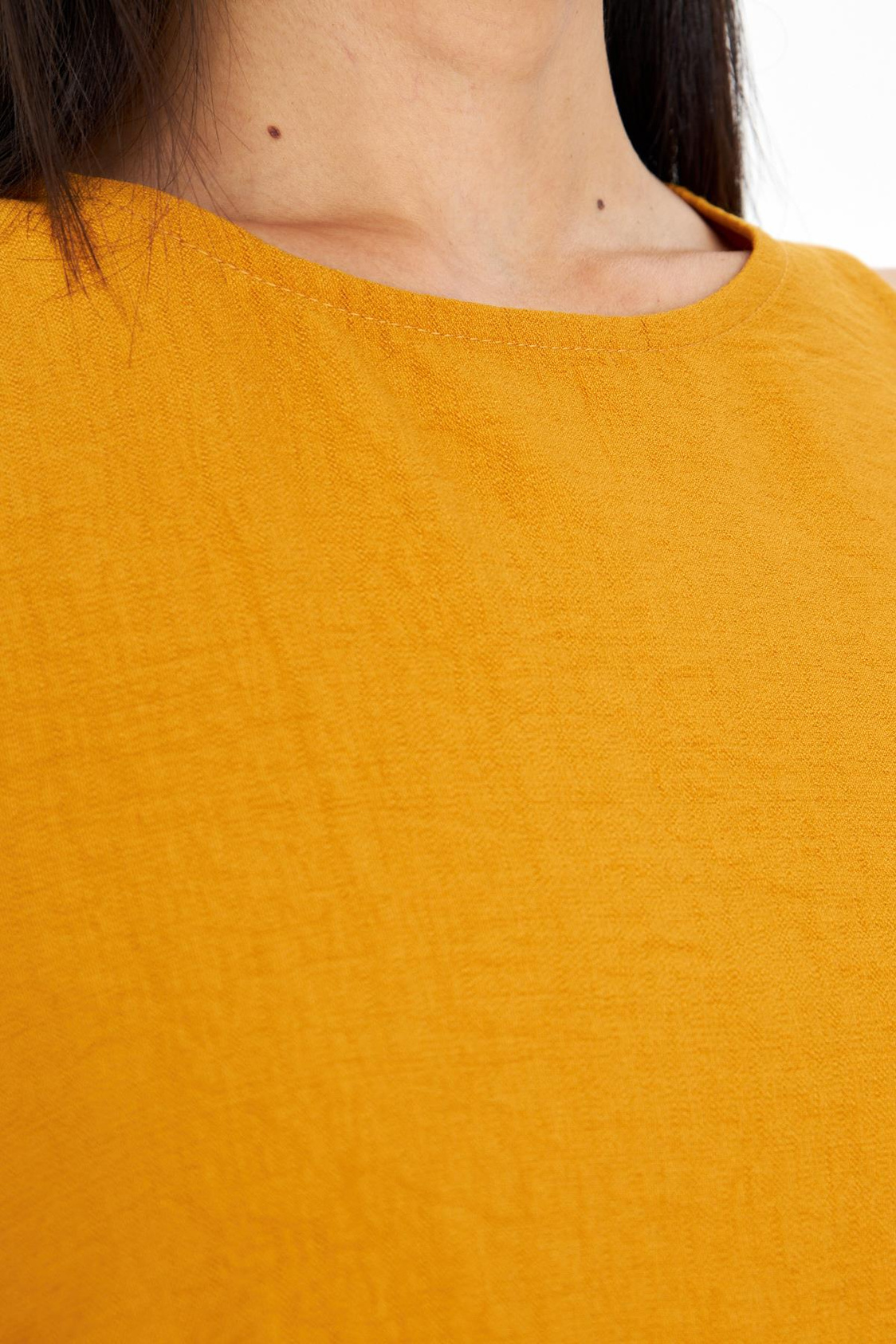 Damla Detaylı Keten Görünümlü Bluz