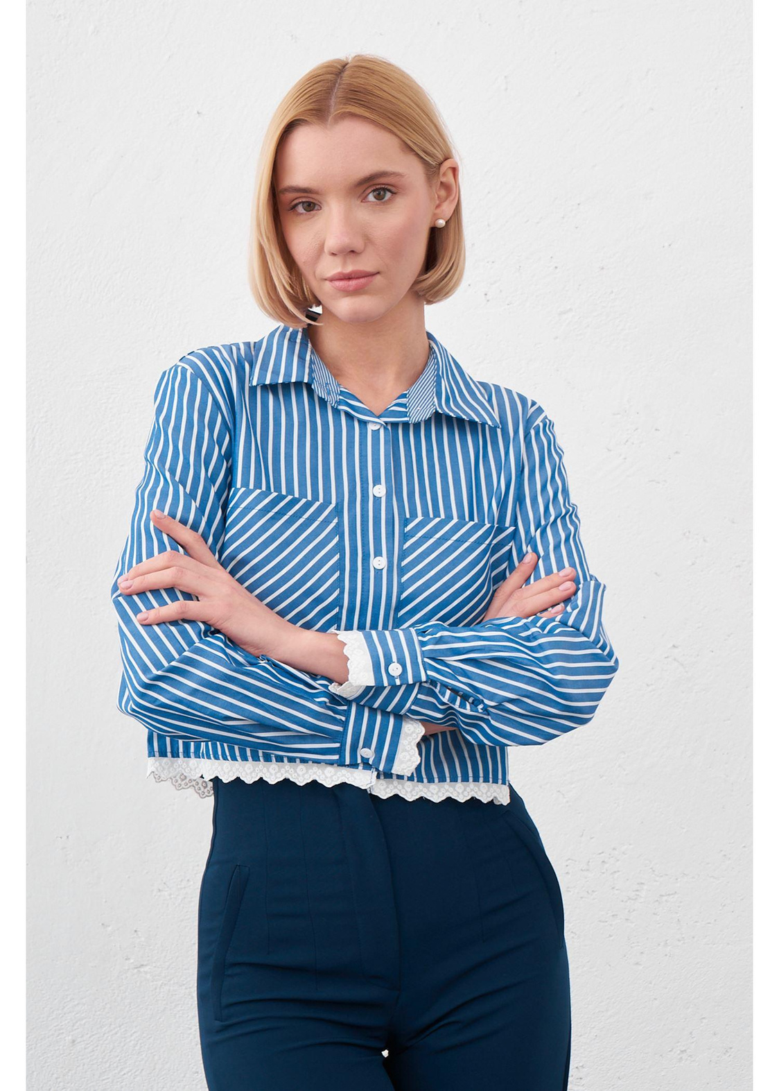 Dantel Detaylı Çizgili Poplin Gömlek-Saks