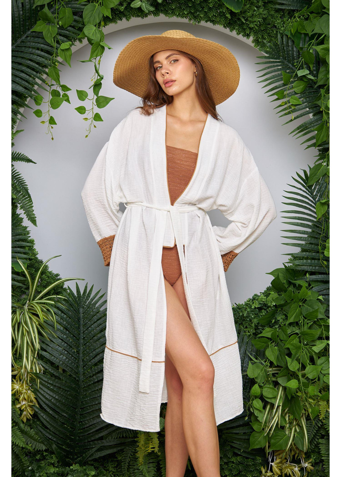 Dantel Detaylı Kuşaklı Keten Kimono-Ekru