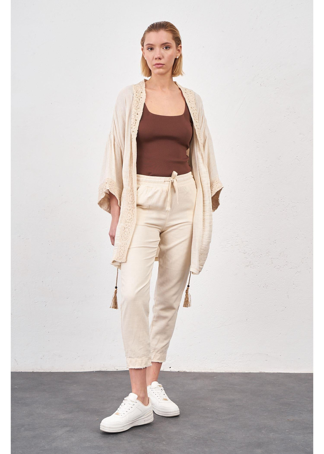 Dantelli Müslin Keten Kimono-Taş