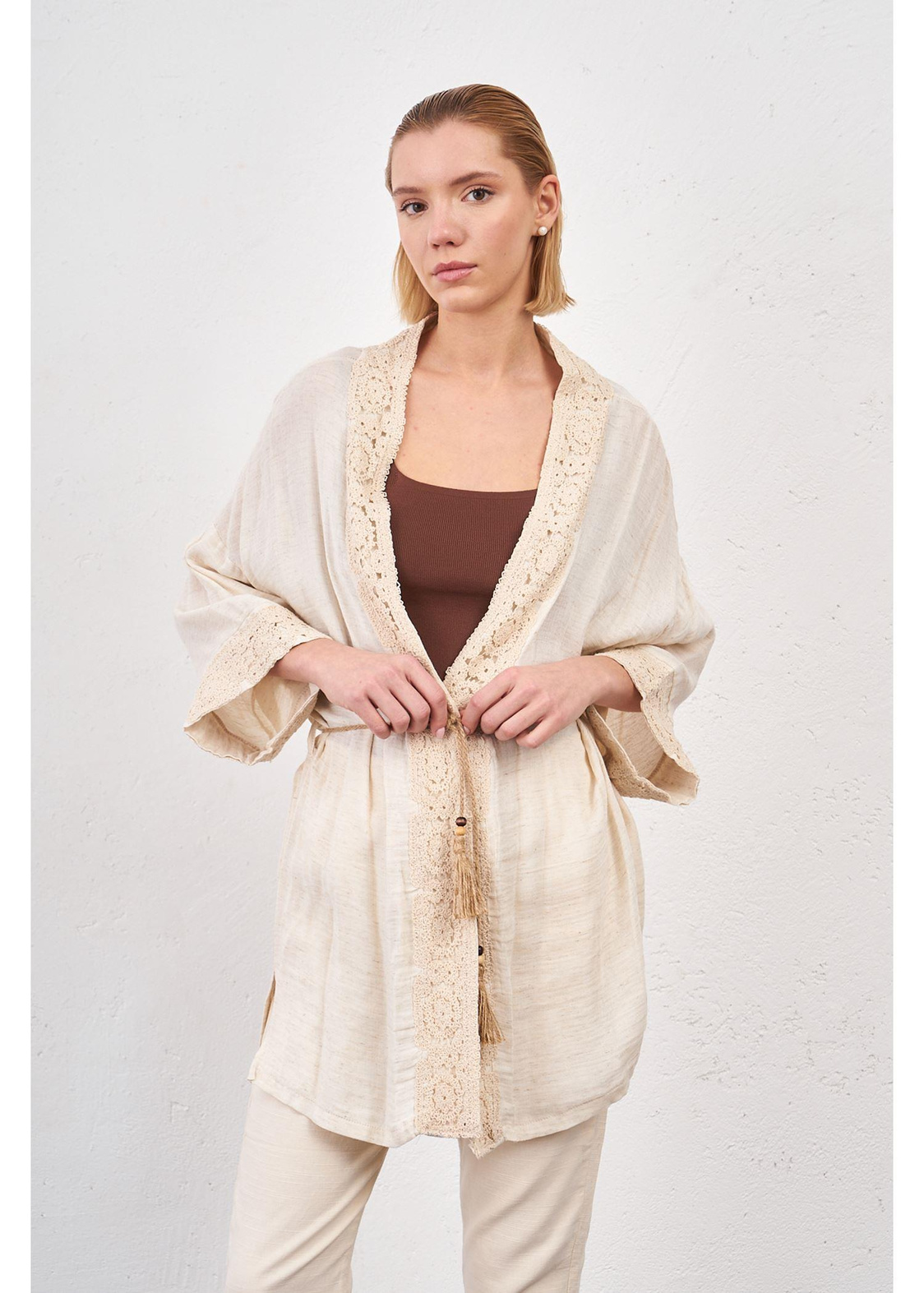 Dantelli Müslin Keten Kimono-Taş