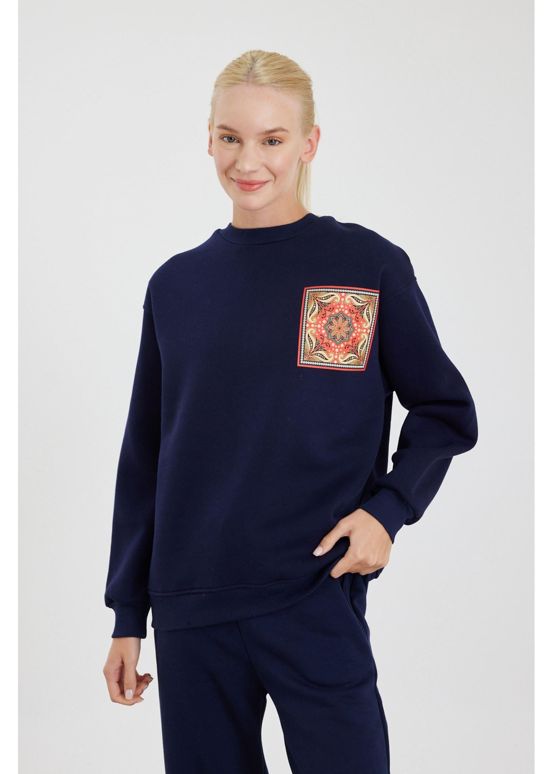 Etnik Desenli Sweatshirt-Lacivert