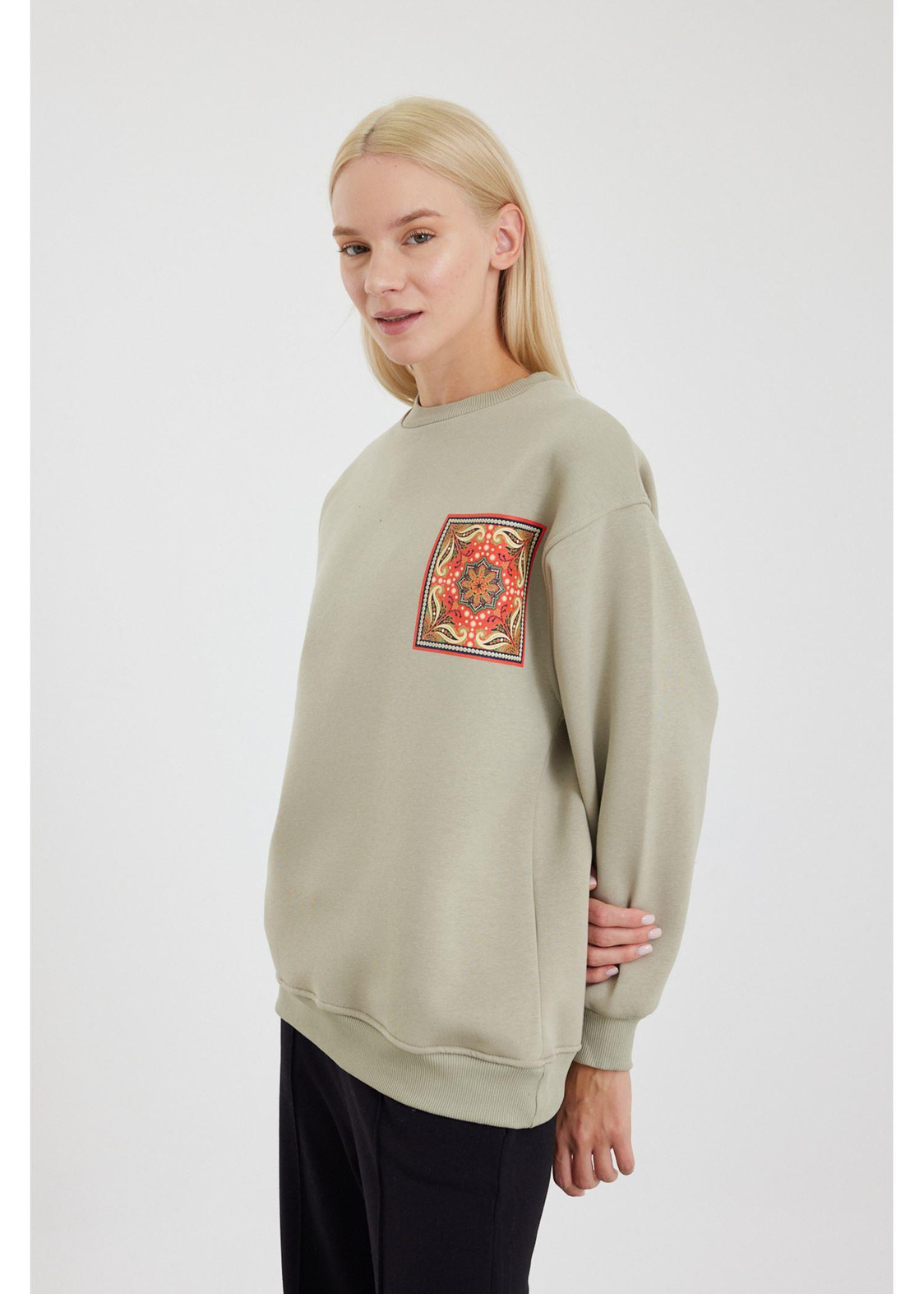 Etnik Desenli Sweatshirt-Yeşil