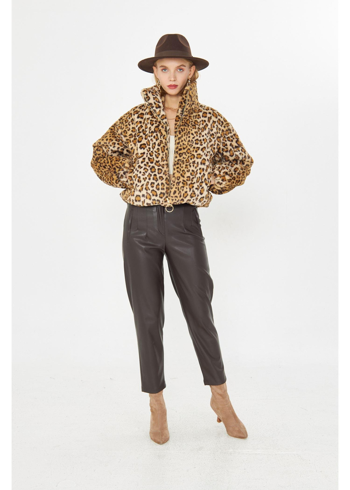 Fleto Cepli Leopar Kapitone Mont