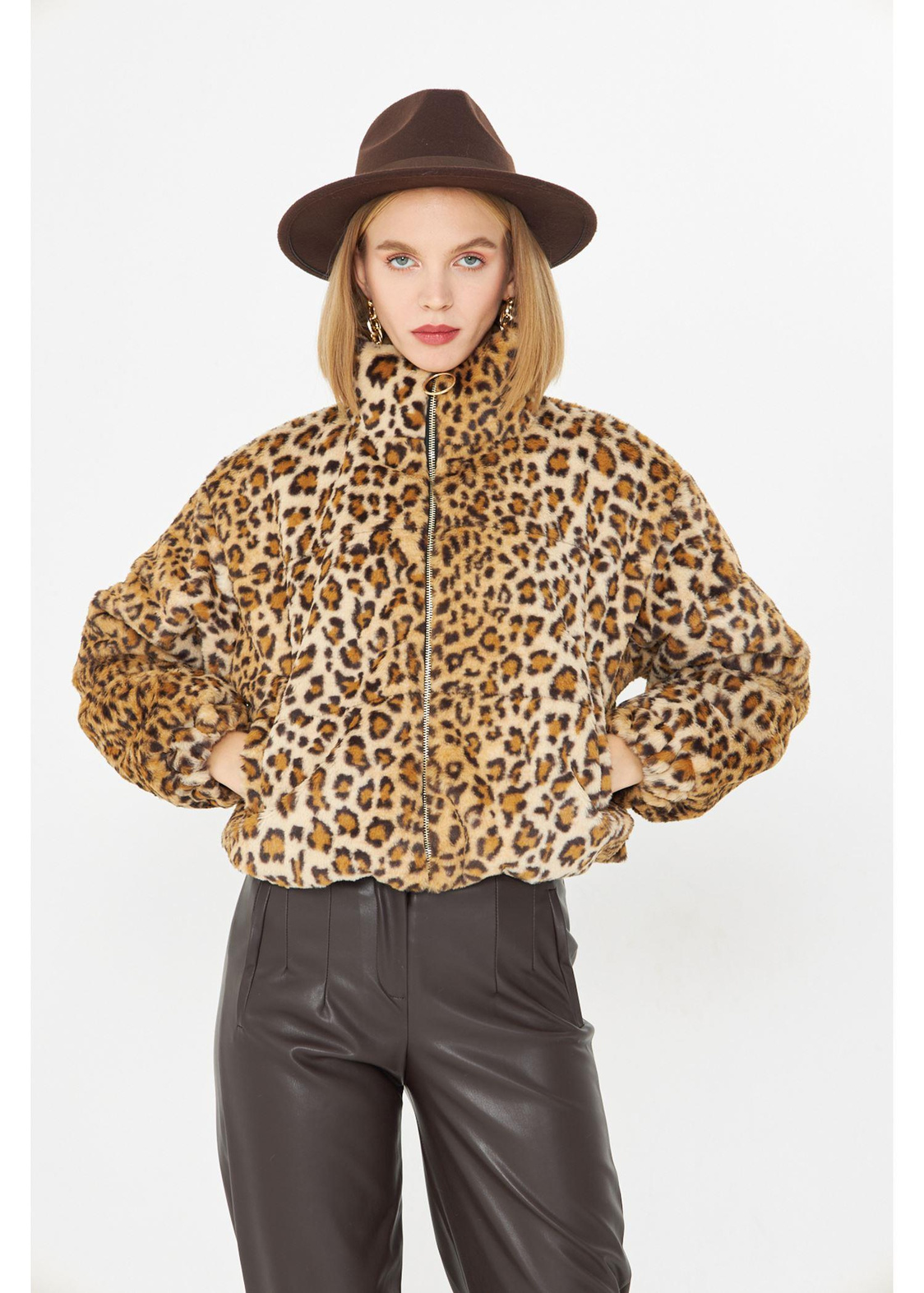 Fleto Cepli Leopar Kapitone Mont