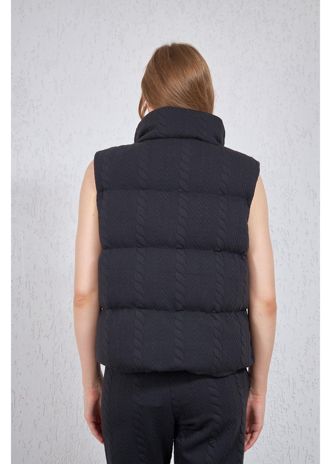 Jakarlı Fleto Cepli Şişme Yelek-Siyah