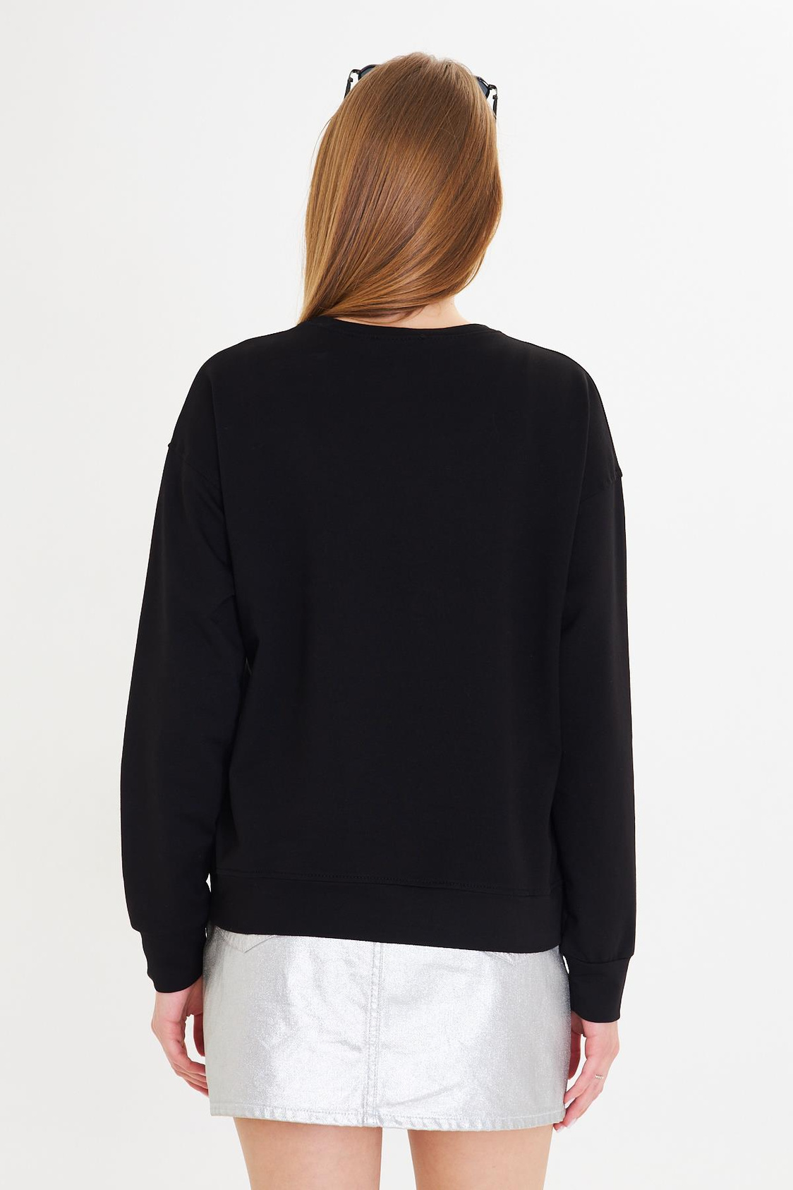 Kalpli Taş Baskılı Sweatshirt-Siyah