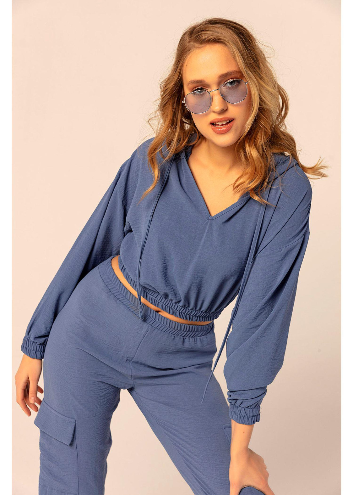 Kapüşonlu Beli Lastikli Sweatshırt