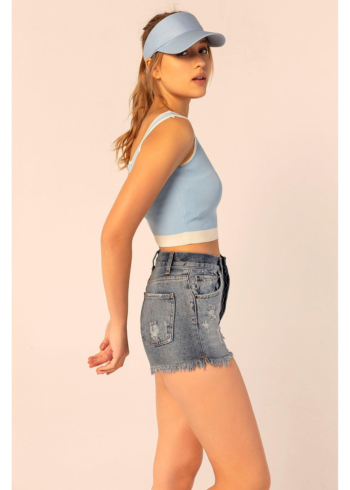 Kare Yaka Kalın Askılı Atlet