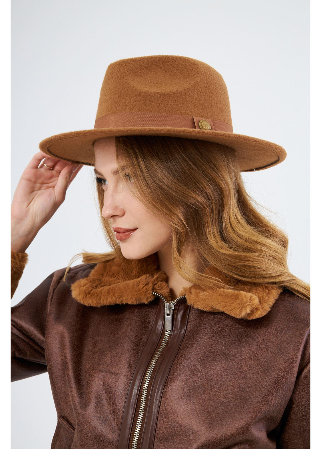 Keçe Fötr Şeritli Şapka