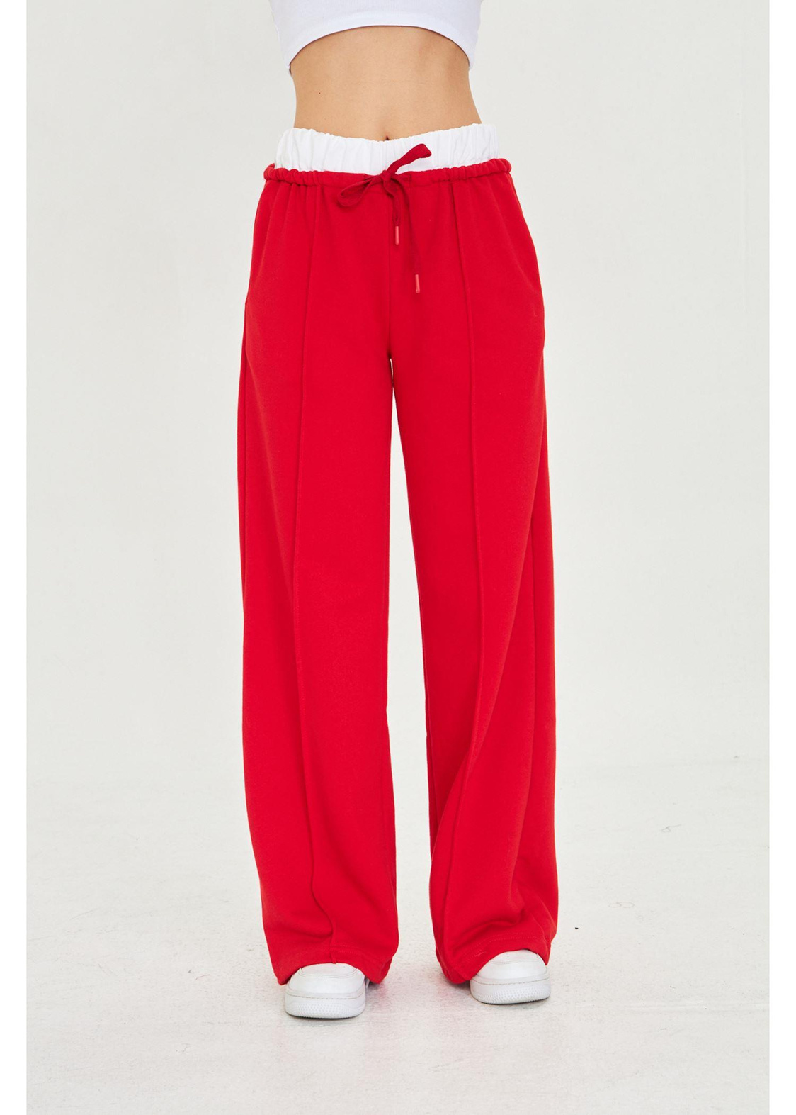 Kemer Garnili Bol Paça Eşofman Altı