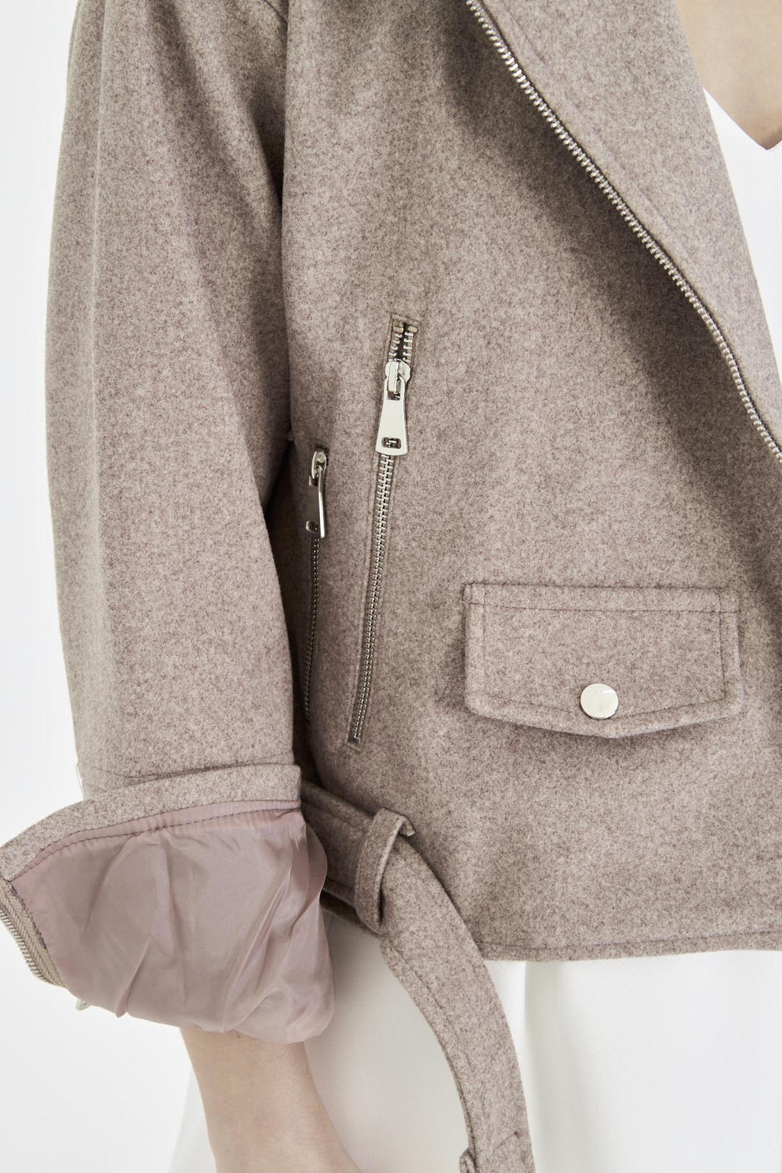 Kemerli Kısa Kaşe Mont