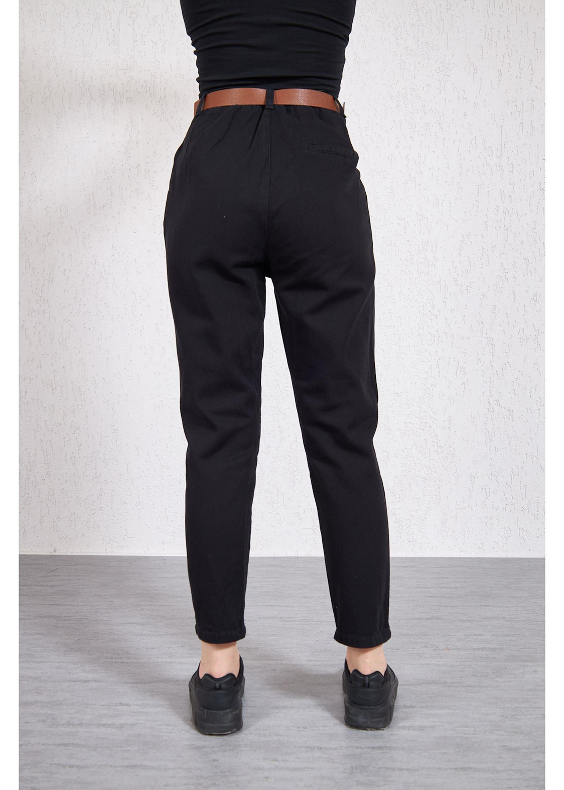 Kemerli Pileli Gabardin Pantolon-Siyah