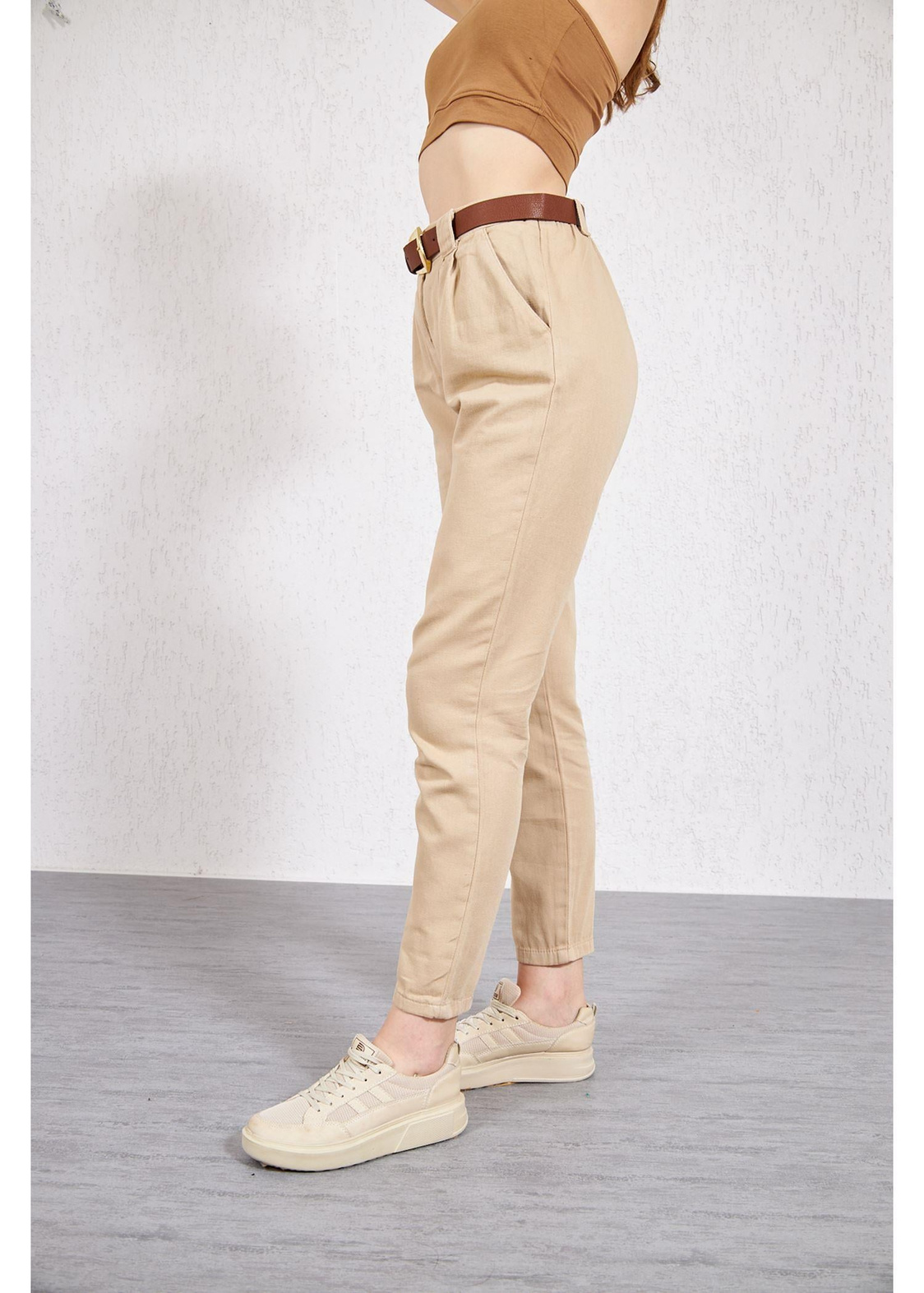 Kemerli Pileli Gabardin Pantolon-Taş