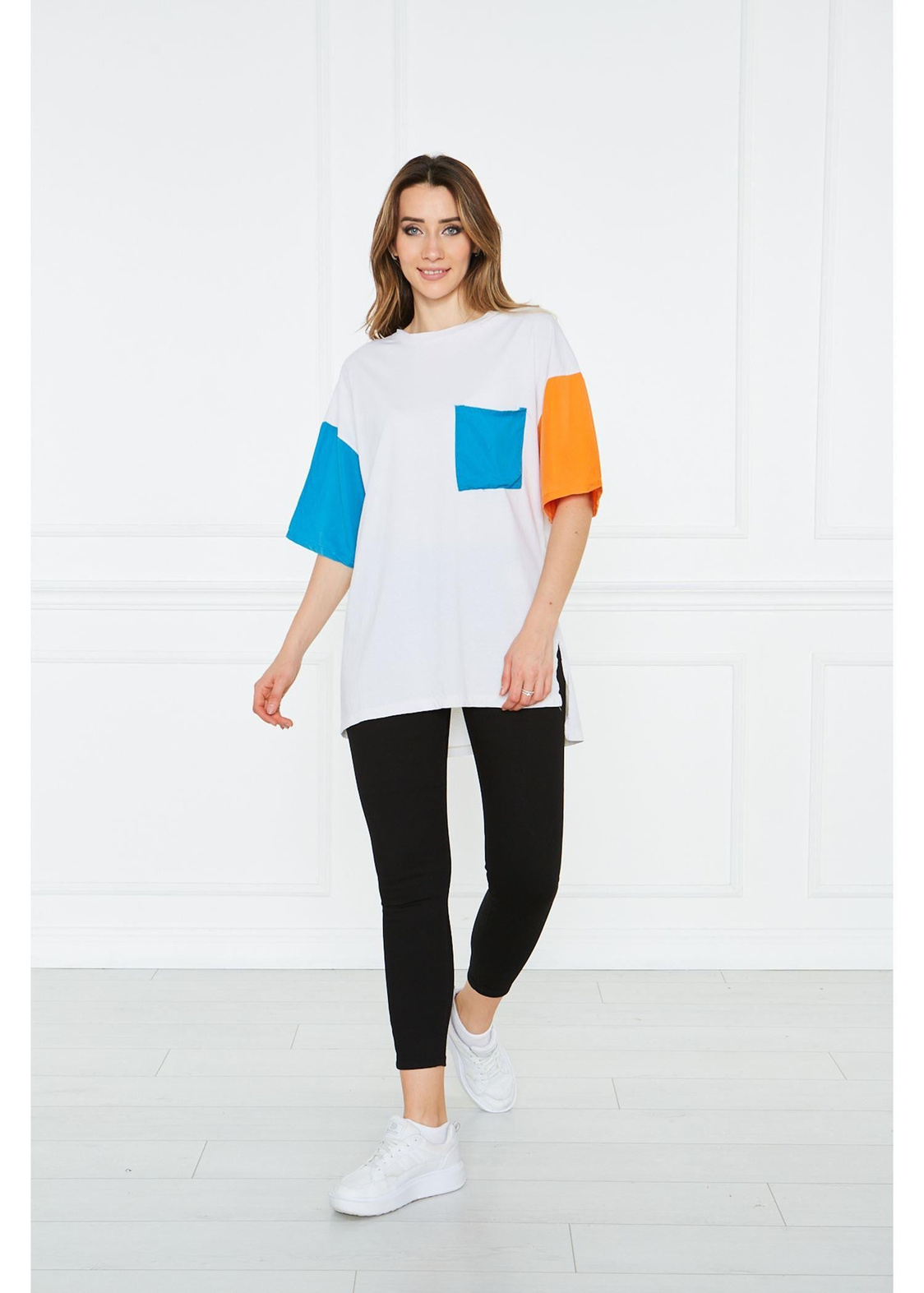 Kol Ve Cep Detaylı Tshirt-Krem