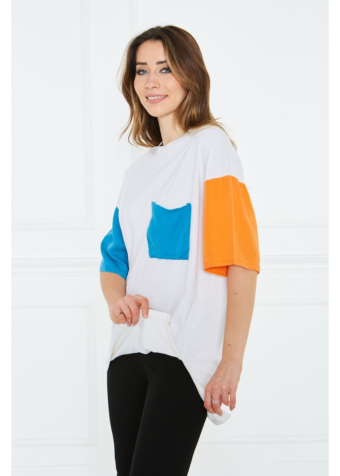 Kol Ve Cep Detaylı Tshirt-Krem