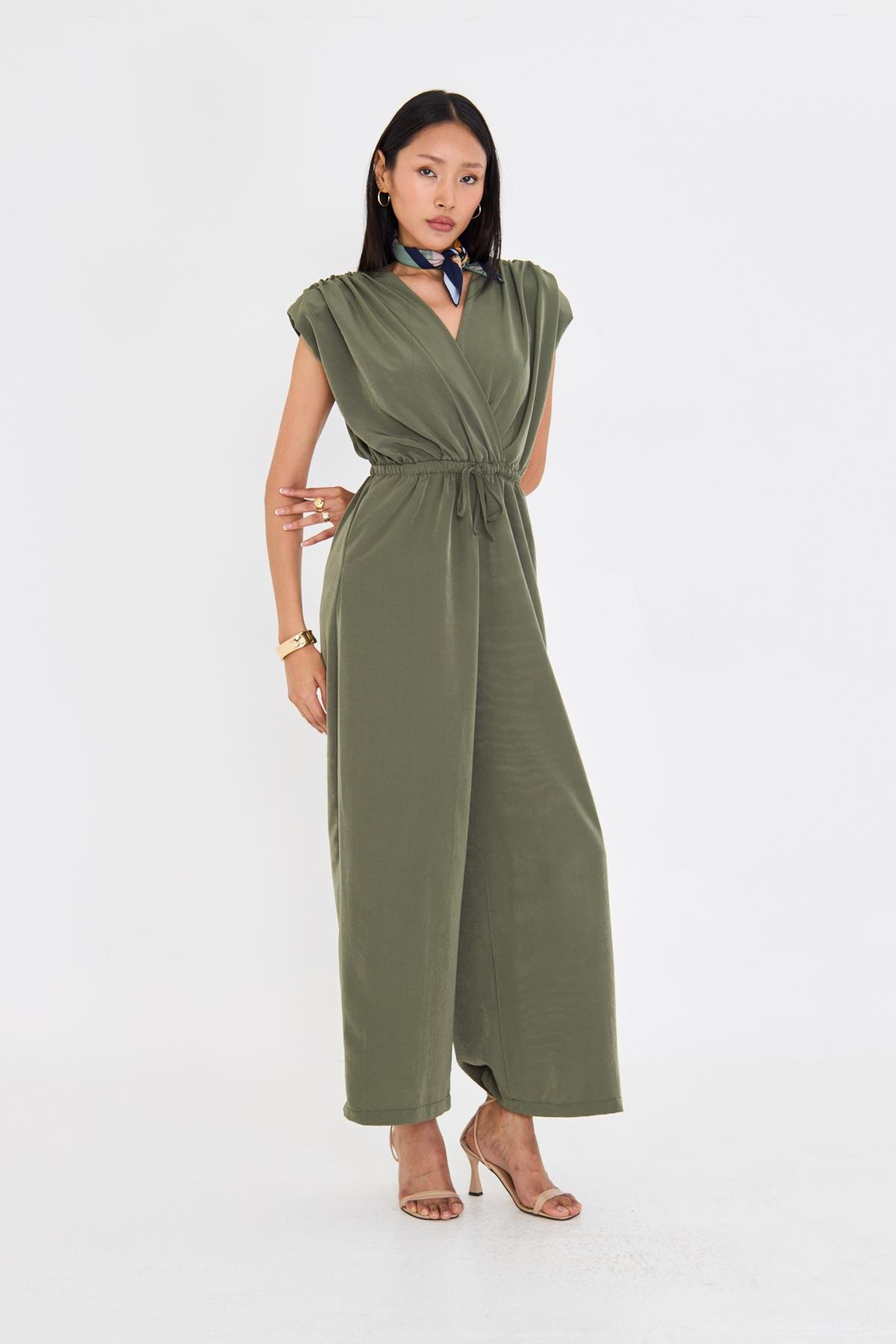 Kruvaze Yaka Sıfır Kol Tulum