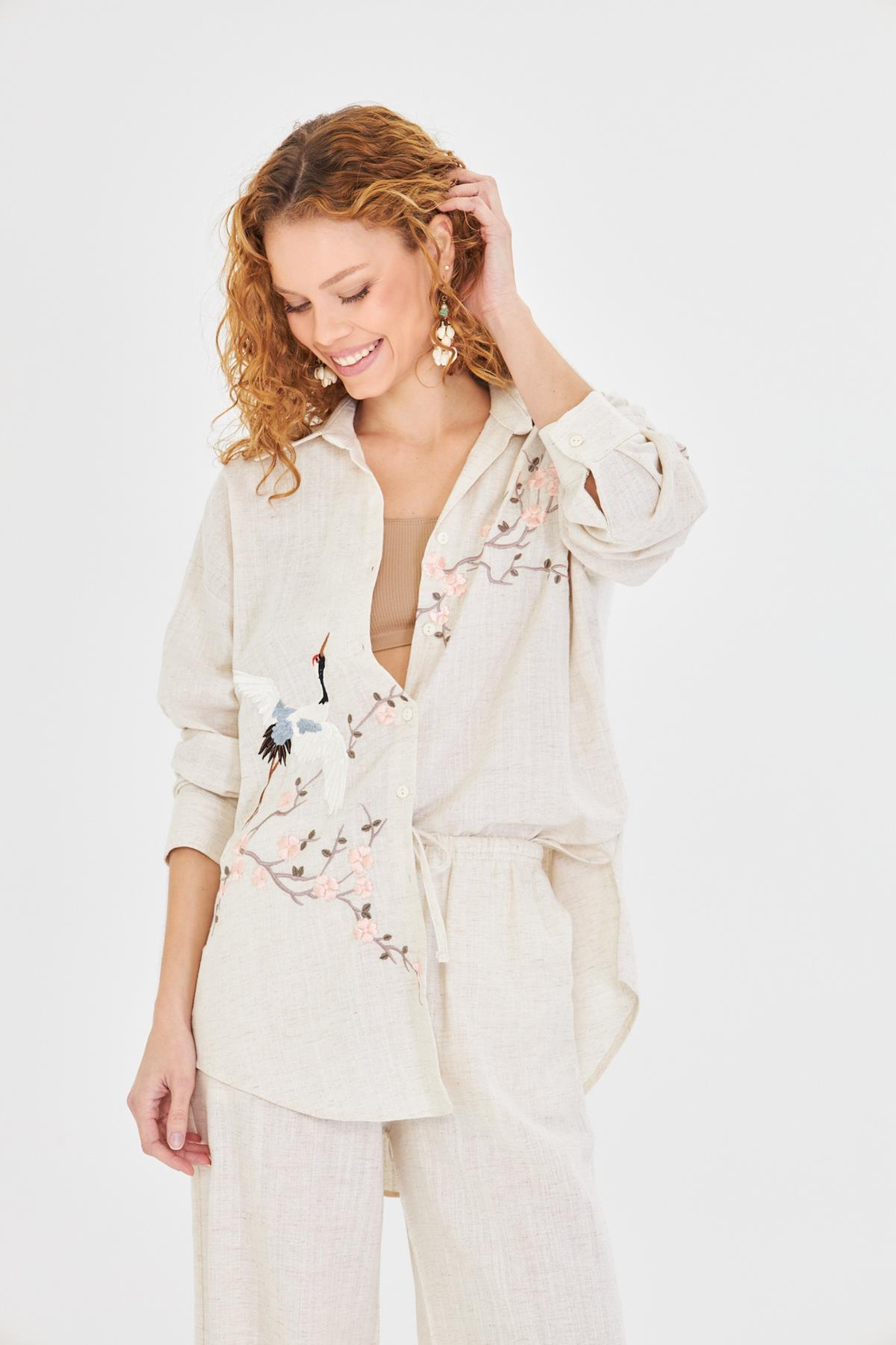 Leylek Nakışlı Keten Gömlek