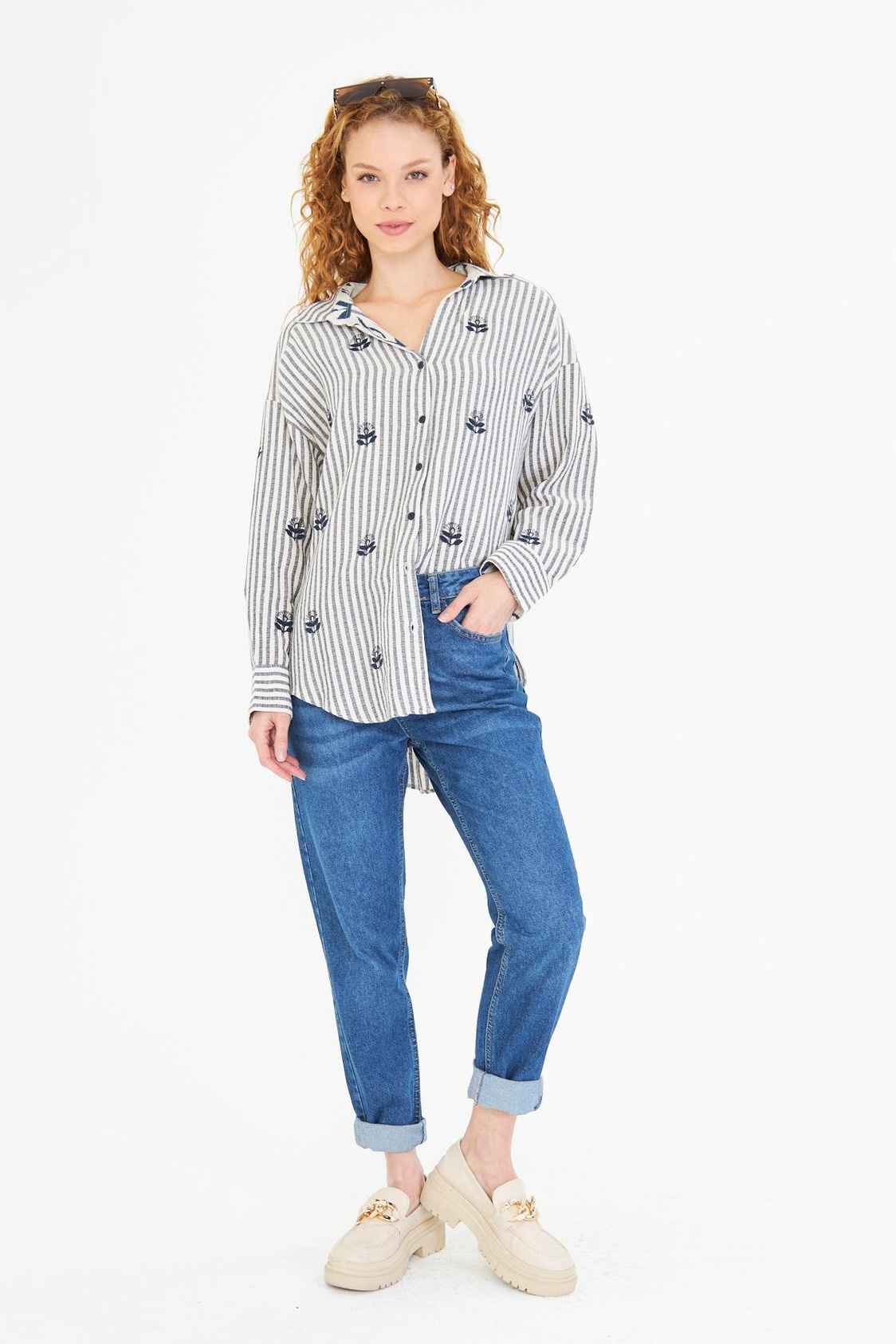 Nakışlı Çizgili Gömlek