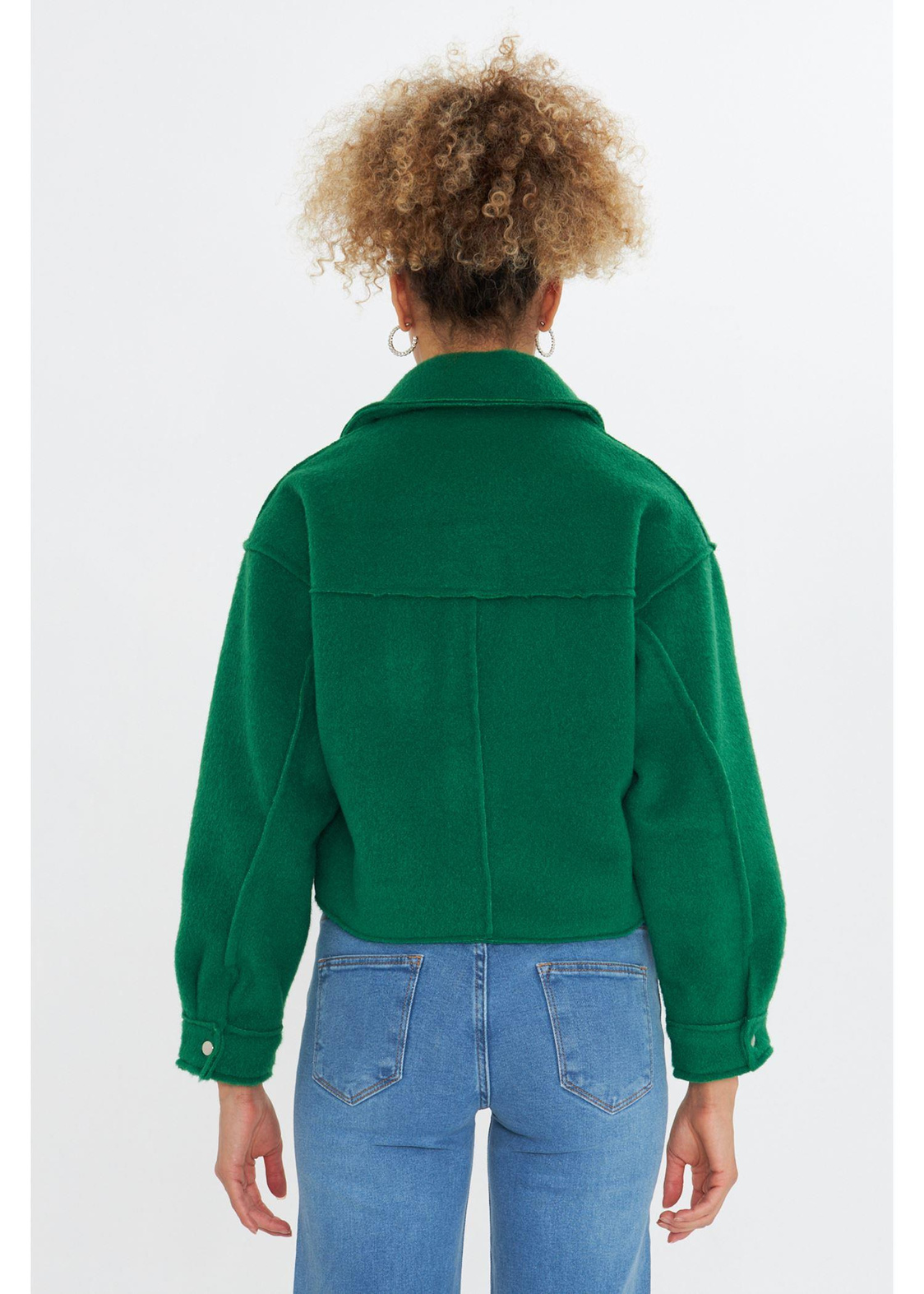 Önü Cepli Kısa Kaşe Ceket