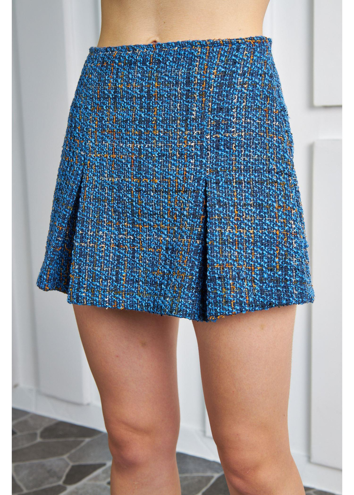 Önü Pileli Channel Şort Etek-Mavi