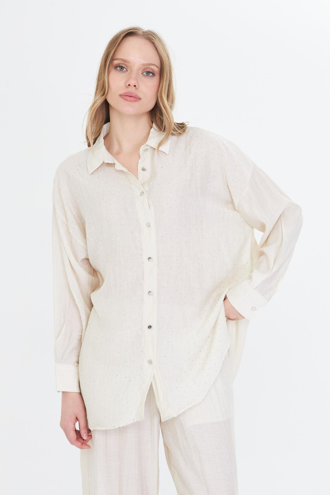 Önü Taşlı Çizgili Rayon Gömlek - Ekru