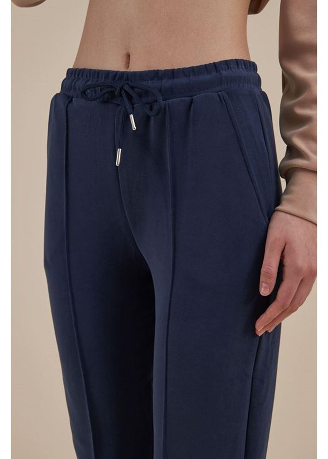 Paçası Lastikli Dalgıç Pantolon-Lacivert