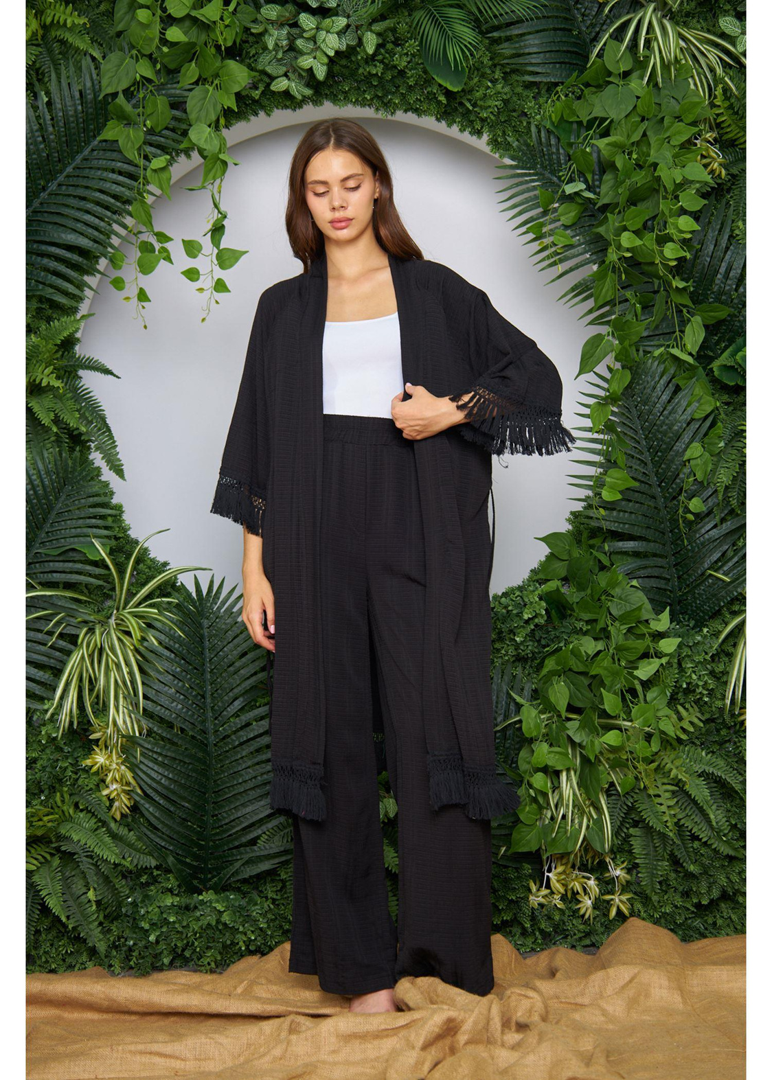 Palmiye Baskılı Püsküllü Kimono-Siyah