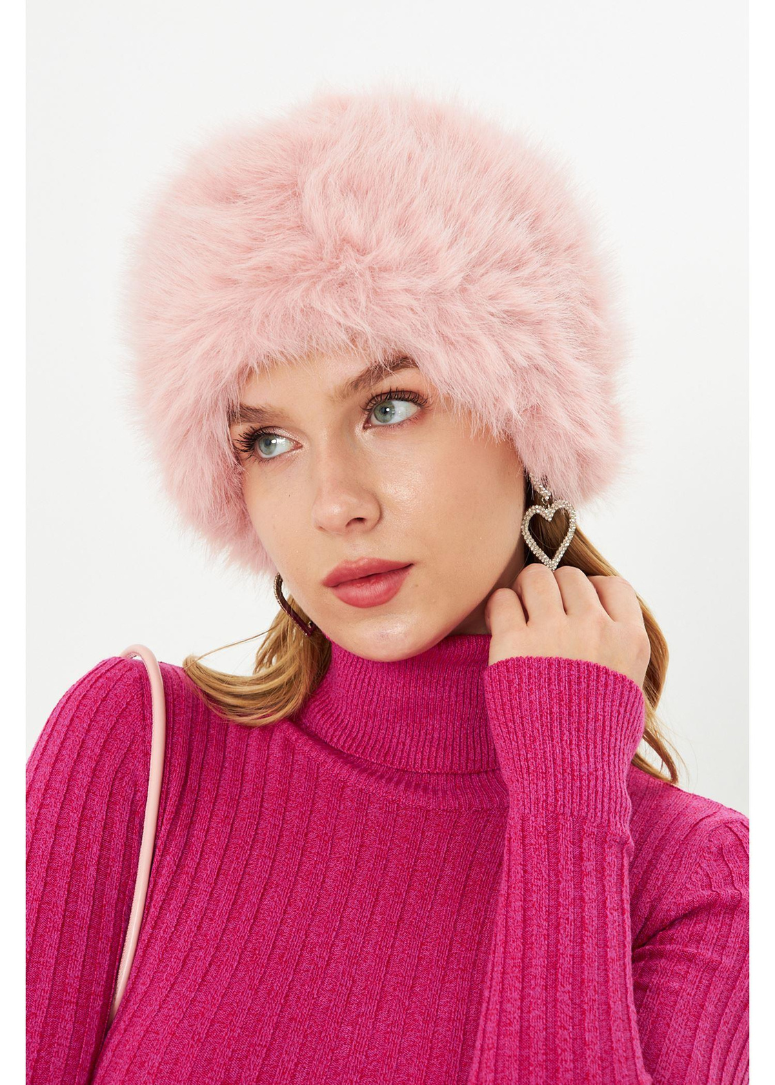 Peluş Kalpak Şapka