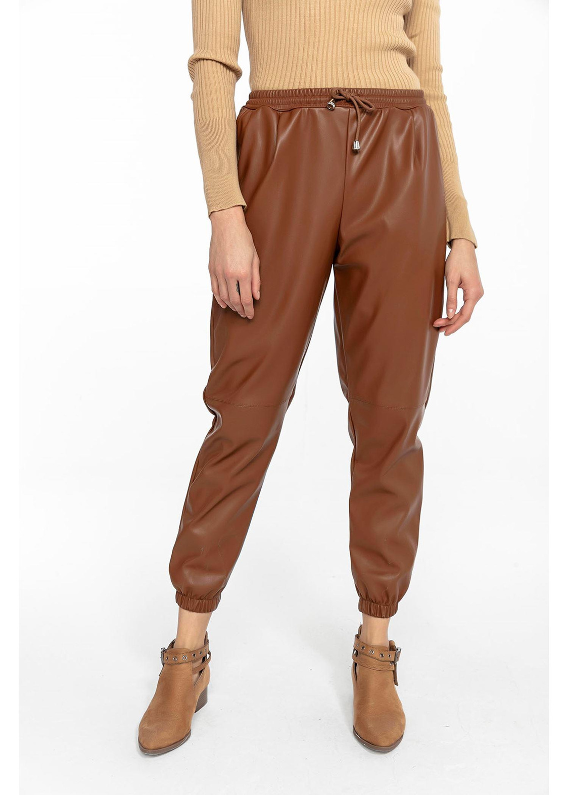 Pileli Lastikli Deri Pantolon-Taba