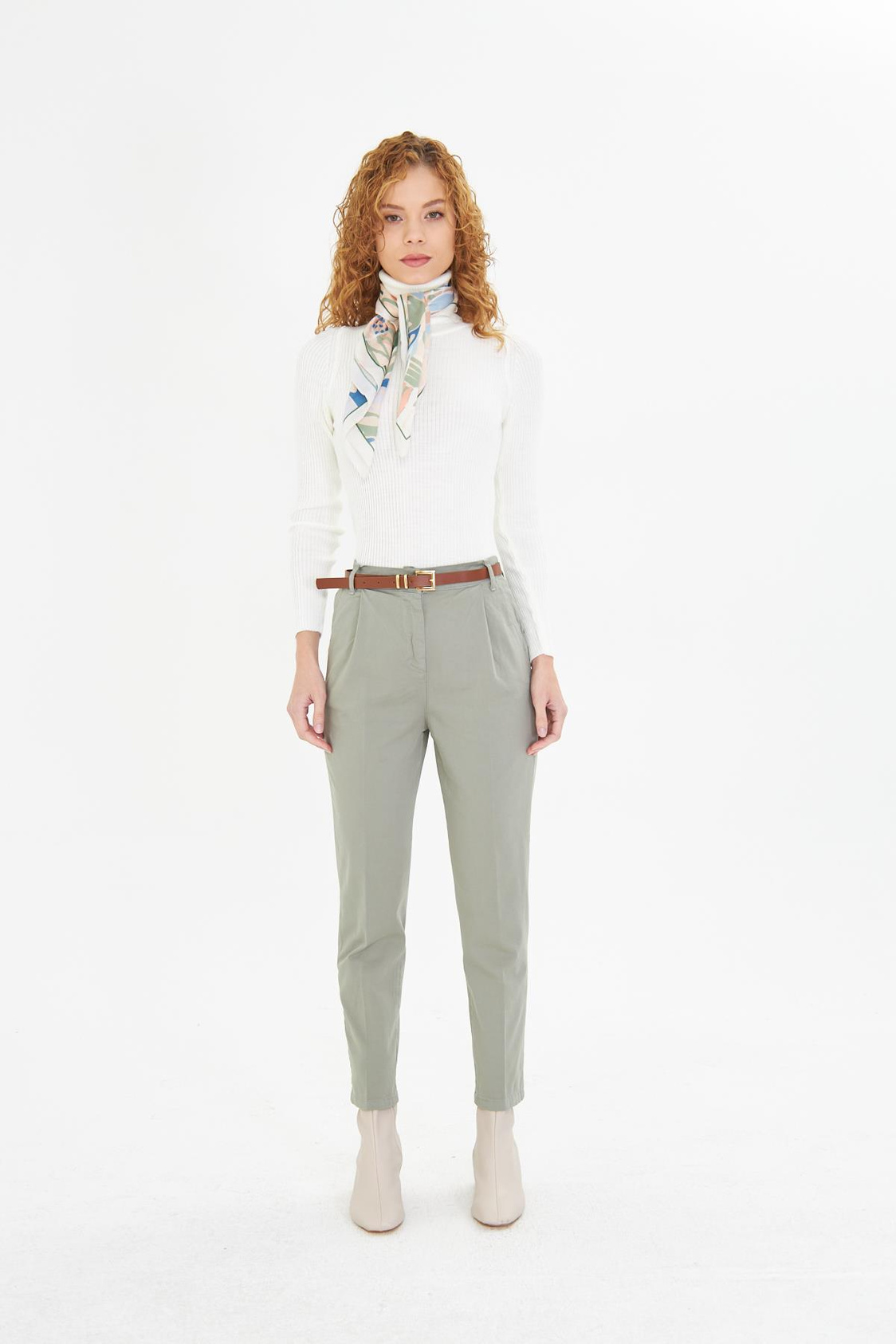 Pilili Kemerli Chino Pantolon