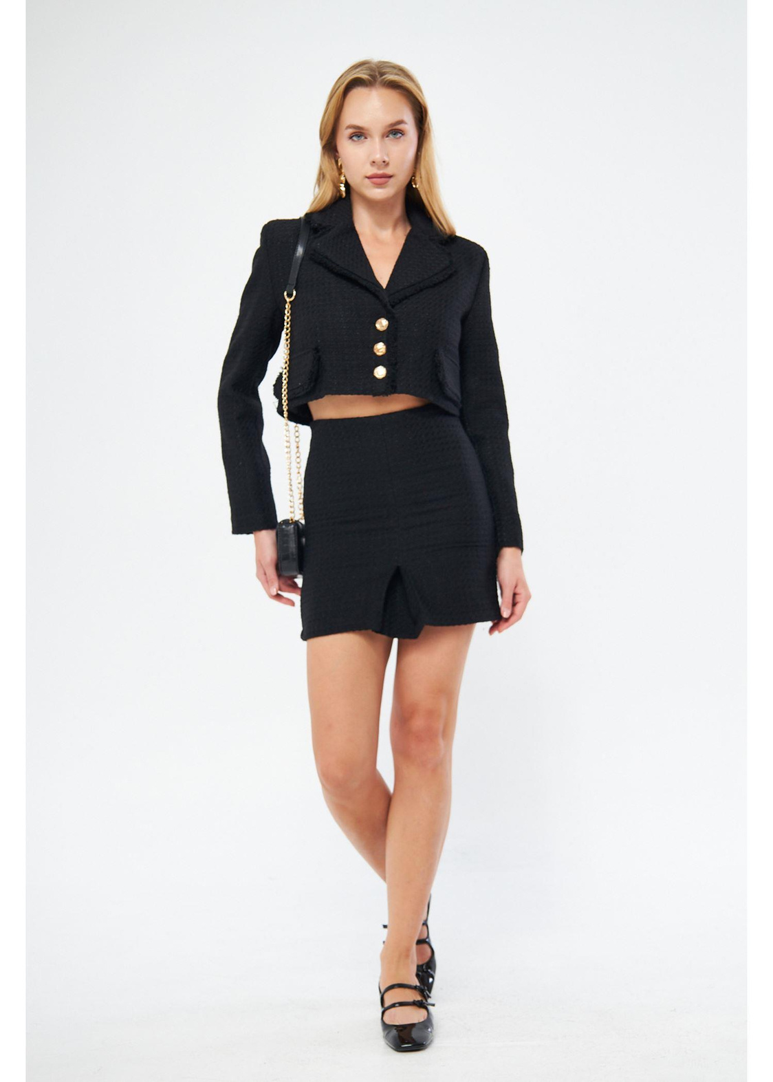 Püskül Detaylı Kısa Ceket