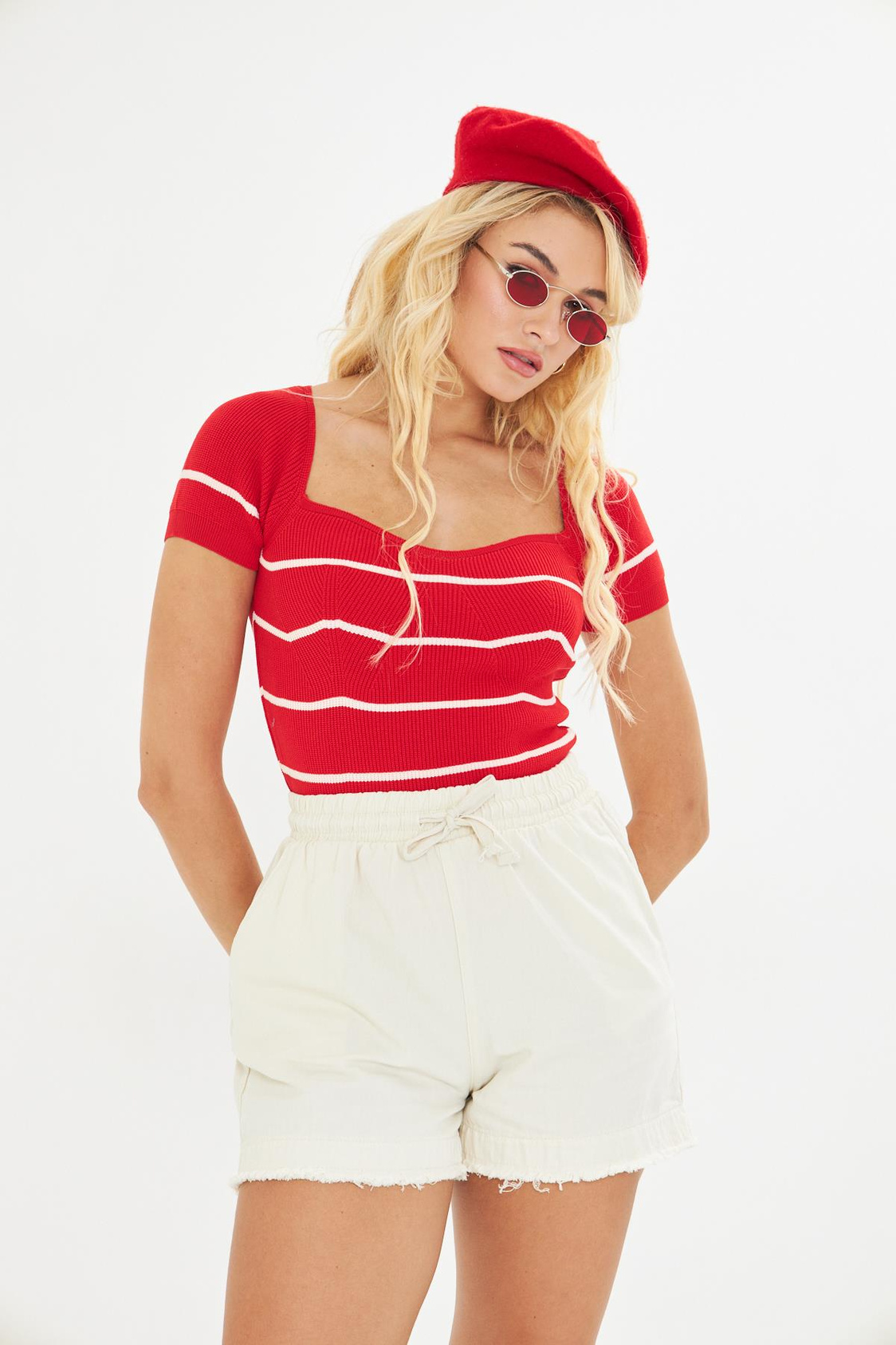 Püsküllü Gabardin Şort