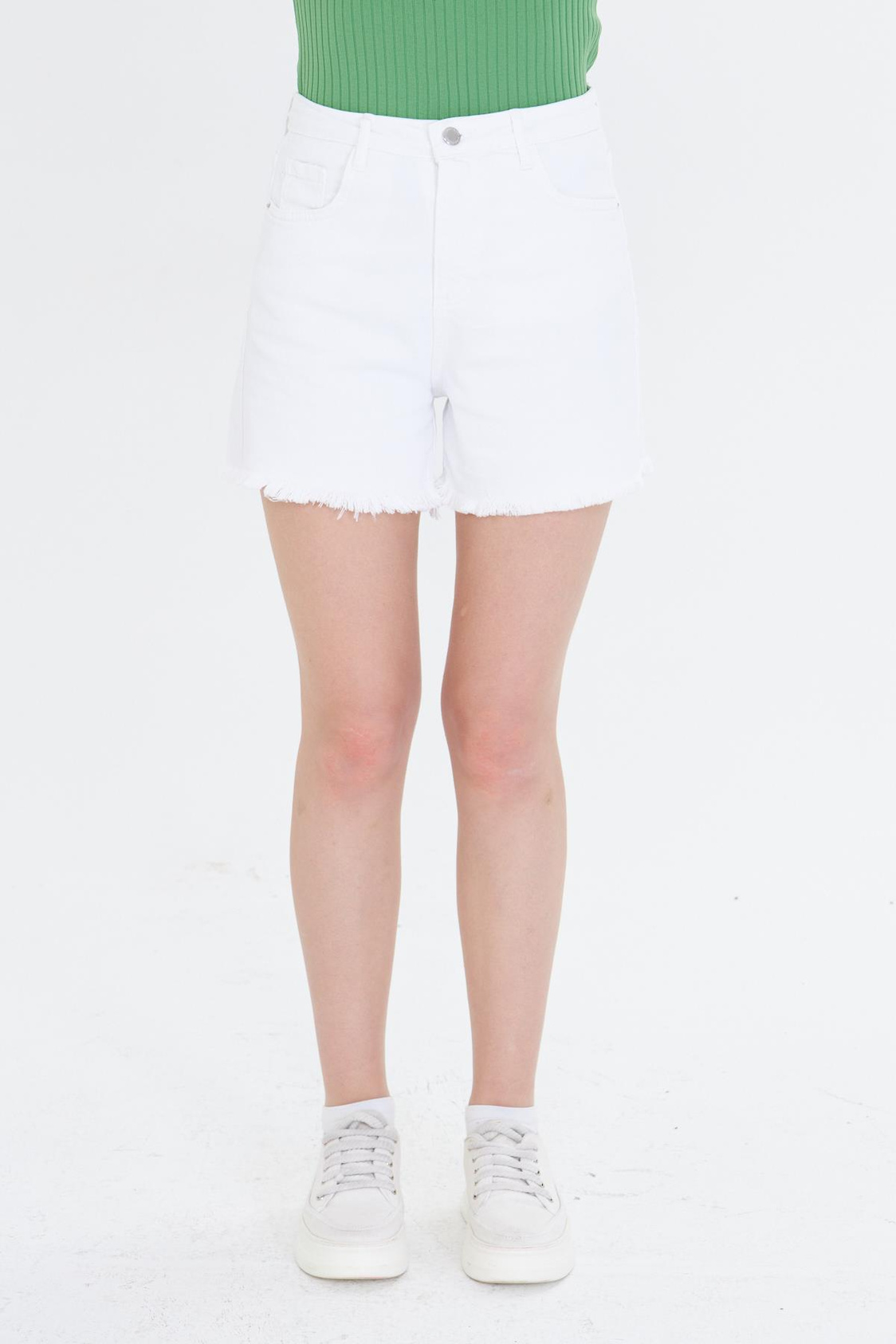 Püsküllü Gabardin Şort - Ekru