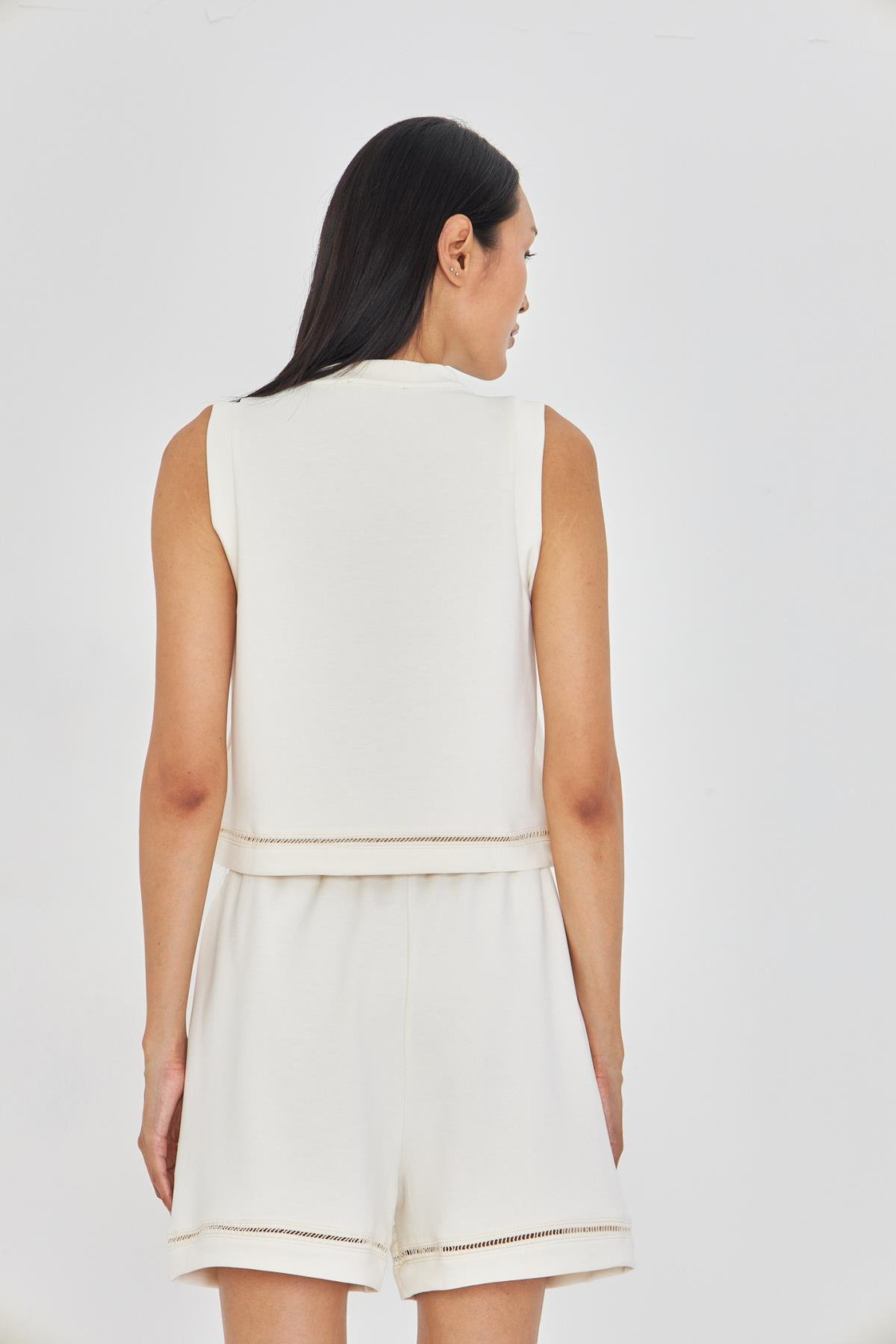 Şerit Detaylı Sıfır Kol Modal T-Shirt