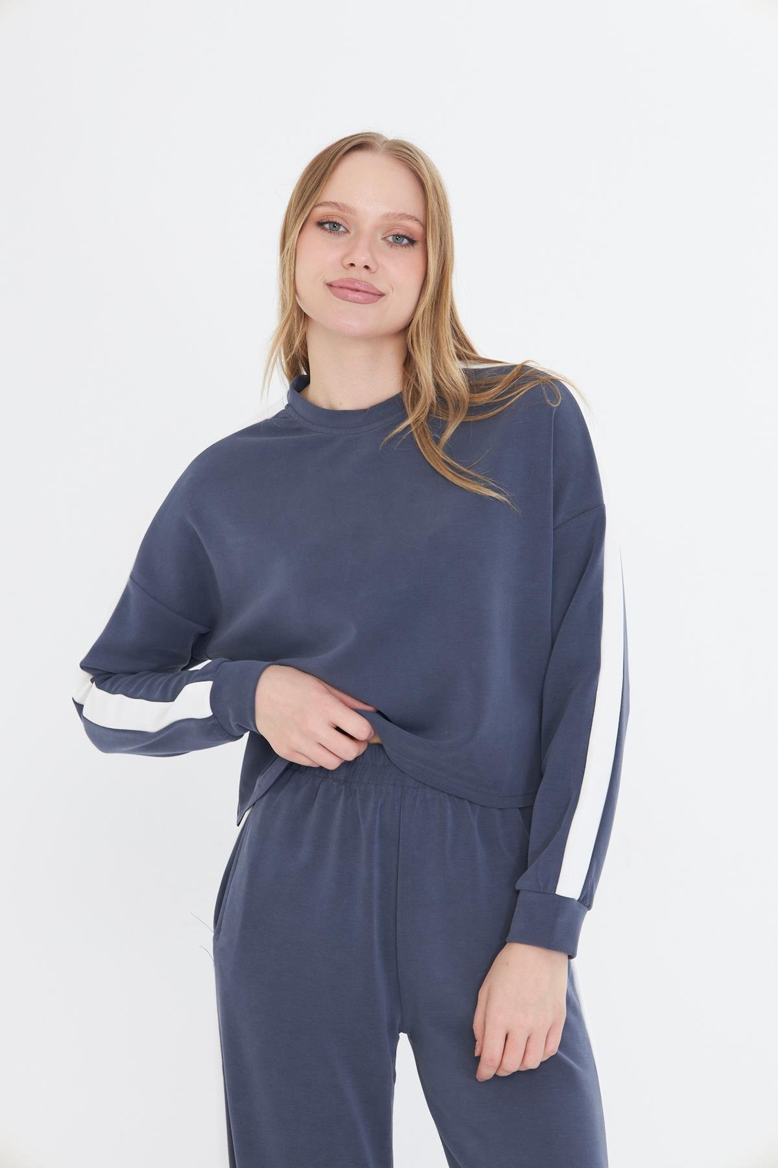 Şeritli Scuba Modal Crop Sweatshirt - Lacivert/Ekru