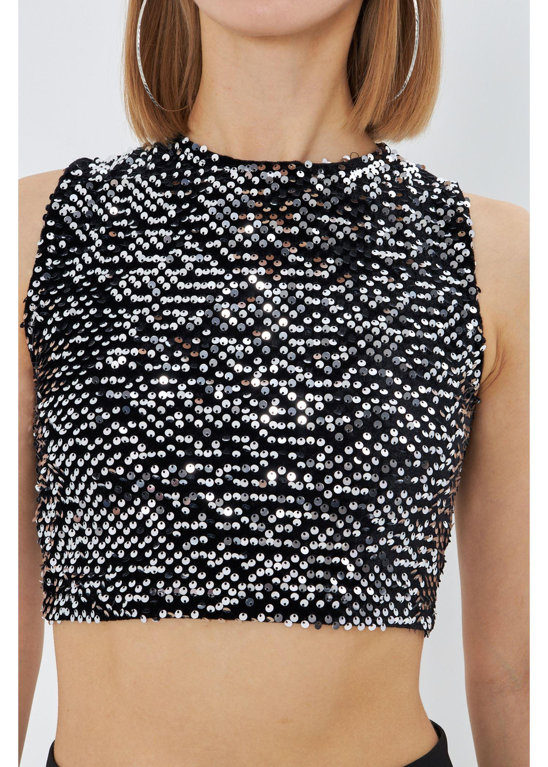 Sıfır Kol Pul Payet Bluz