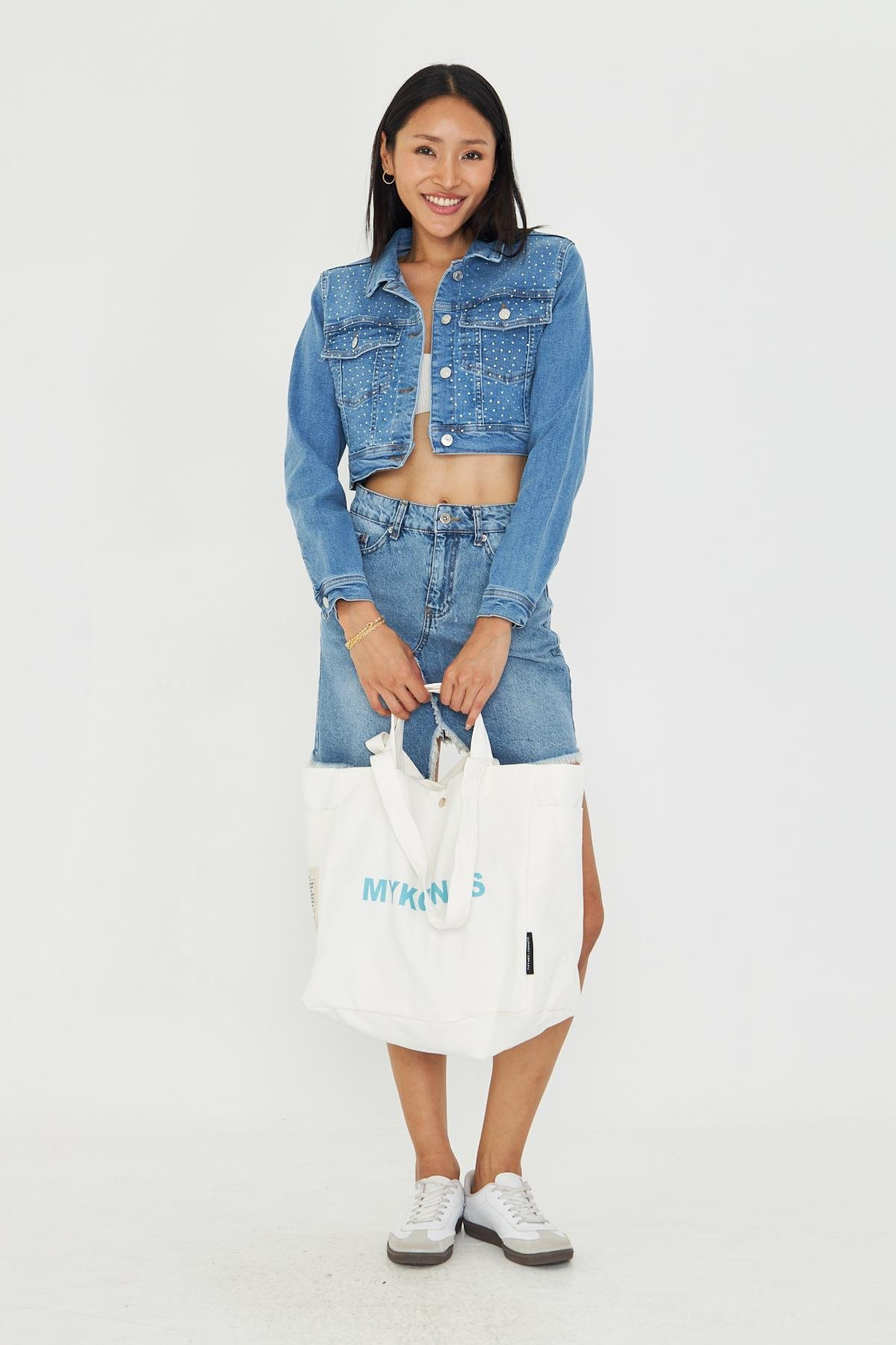 Taş İşlemeli Crop Denim Ceket