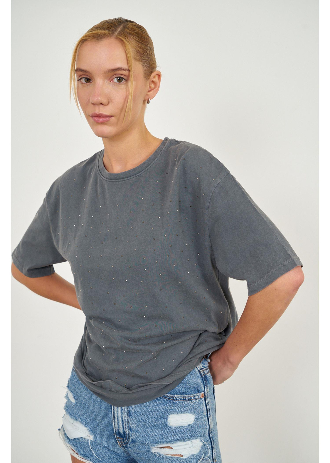 Taşlı Basic T-shirt-Antrasit