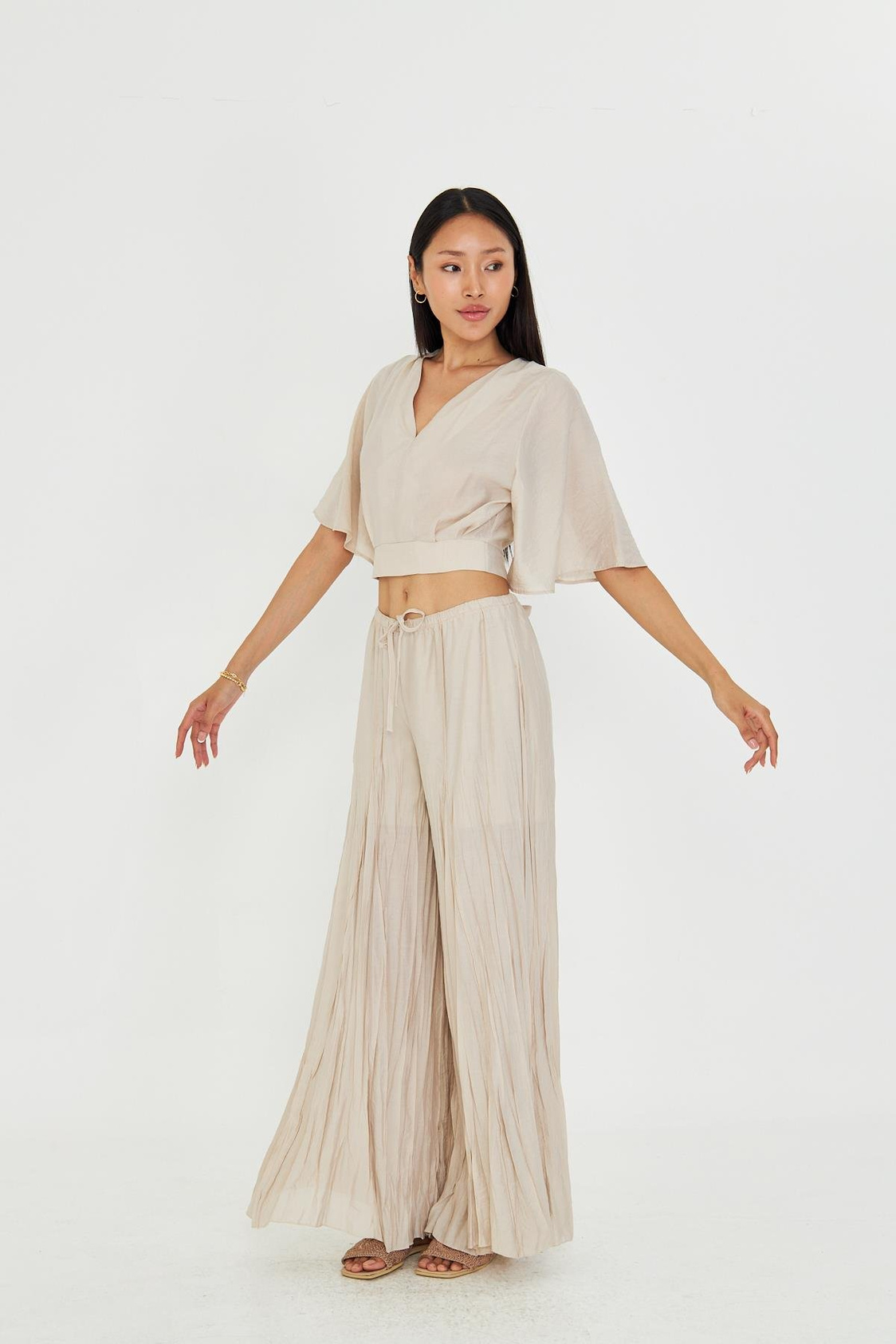 V Yaka Sırt Dekolteli Bluz