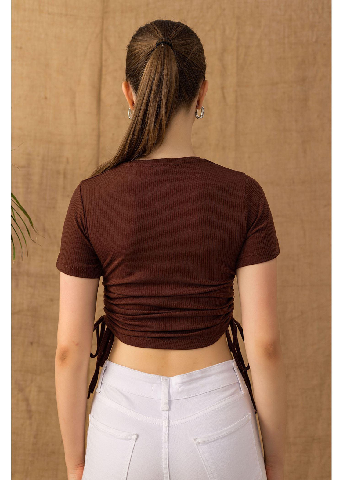 Yanları Büzgülü Basic T-shirt-Kahve